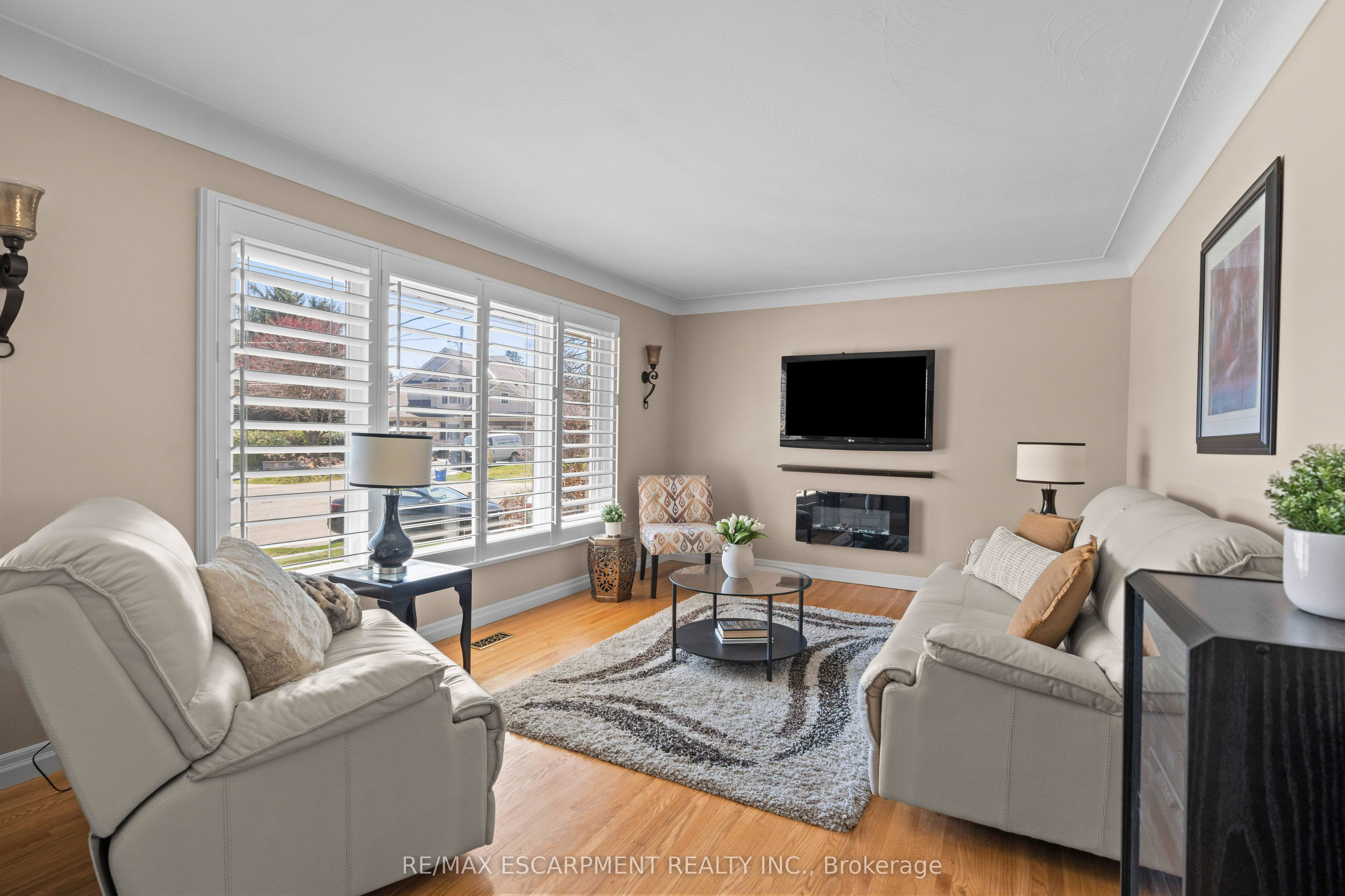 77 Hill Crest N/a Property Photo 5