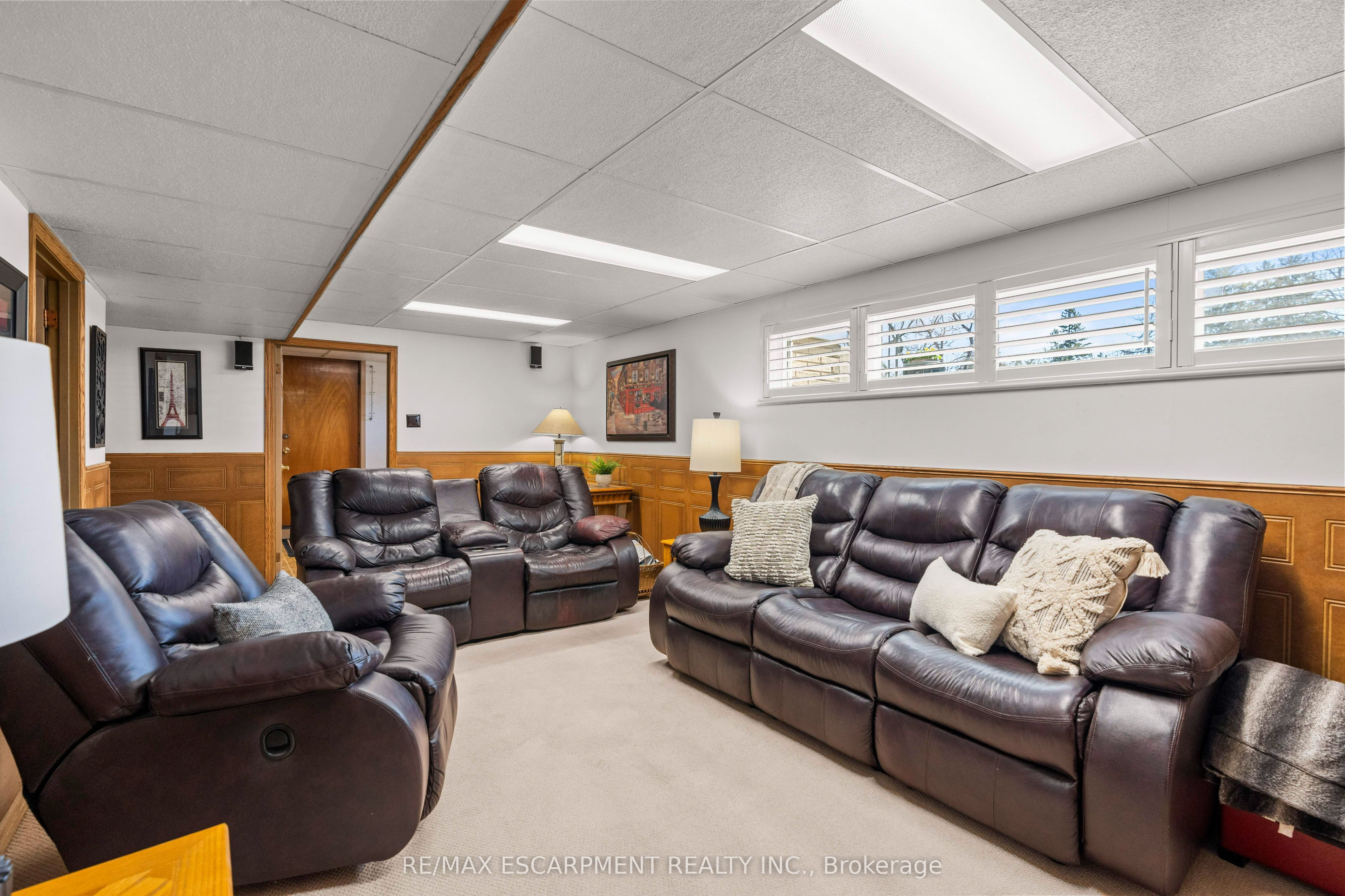 77 Hill Crest N/a Property Photo 19