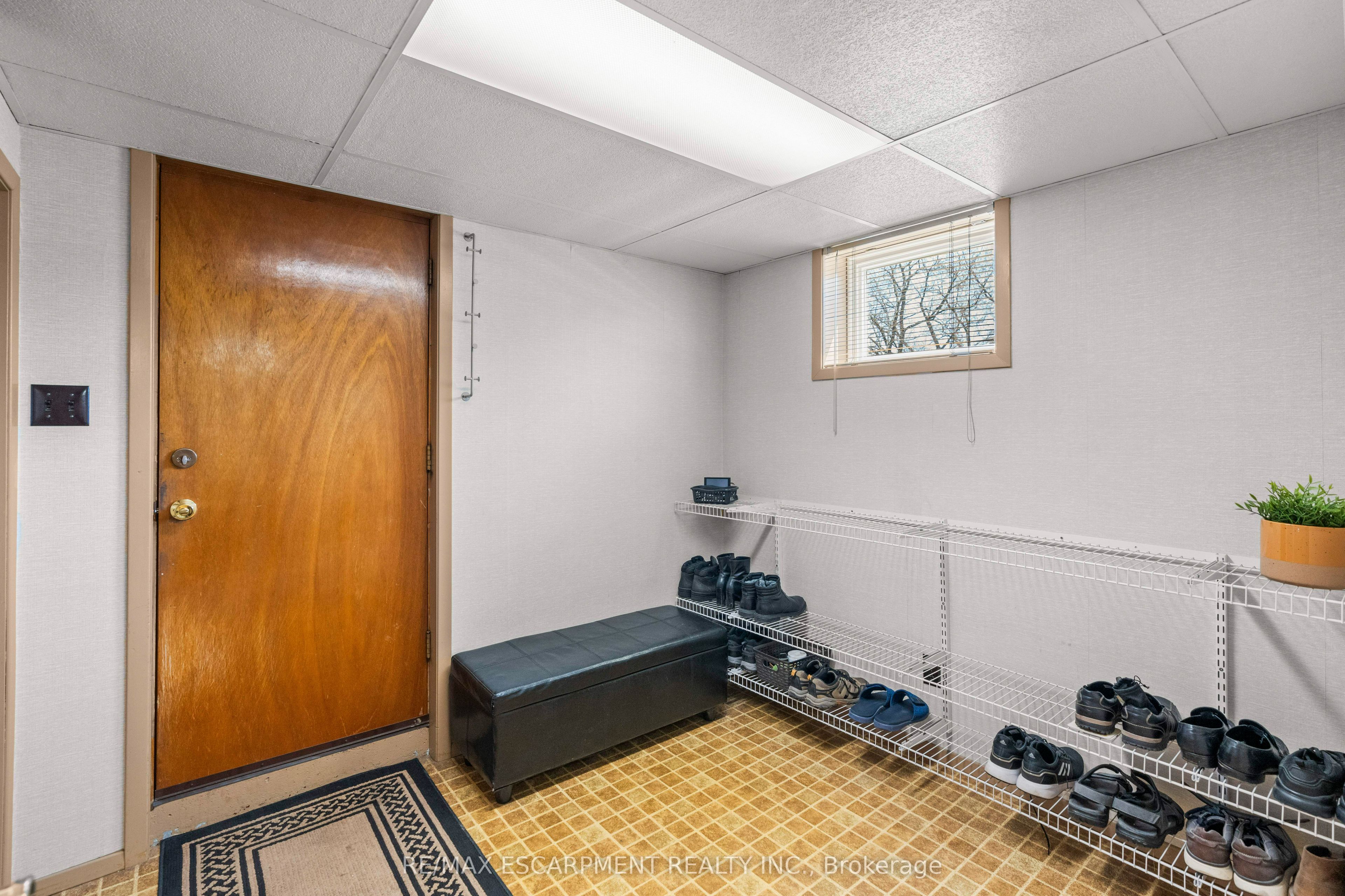 77 Hill Crest N/a Property Photo 20