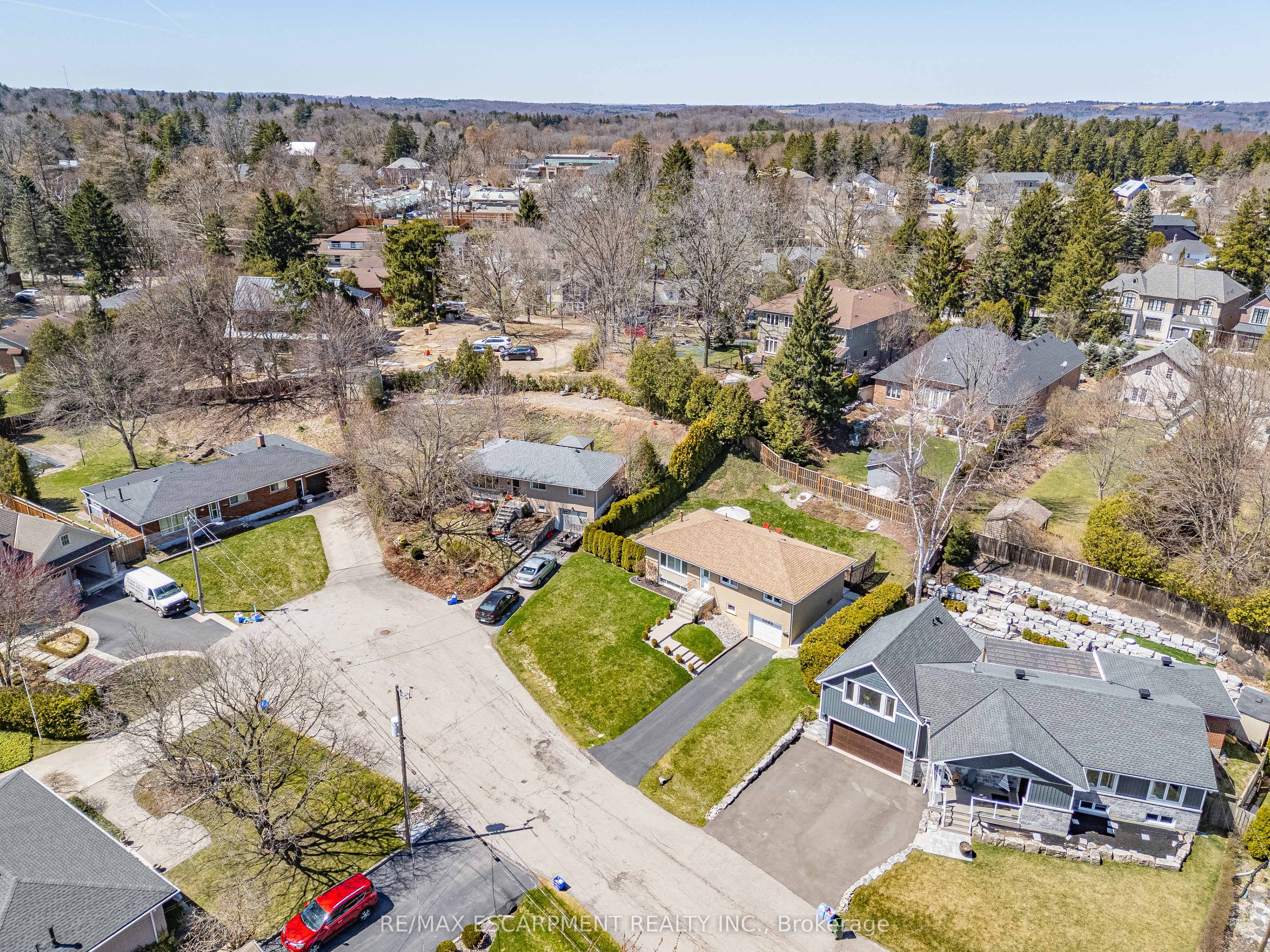 77 Hill Crest N/a Property Photo 29