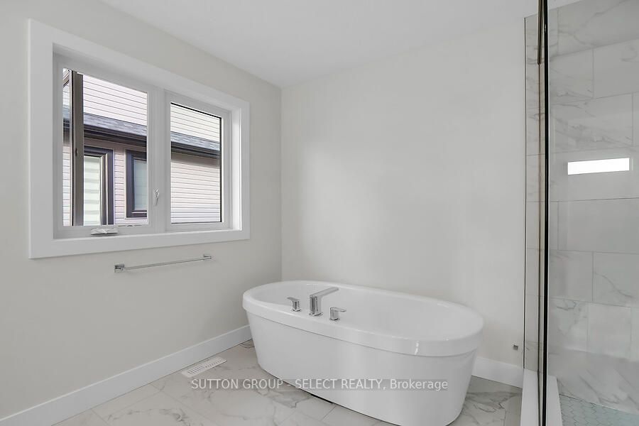 7966 Fallon Drive 17 Property Photo 15