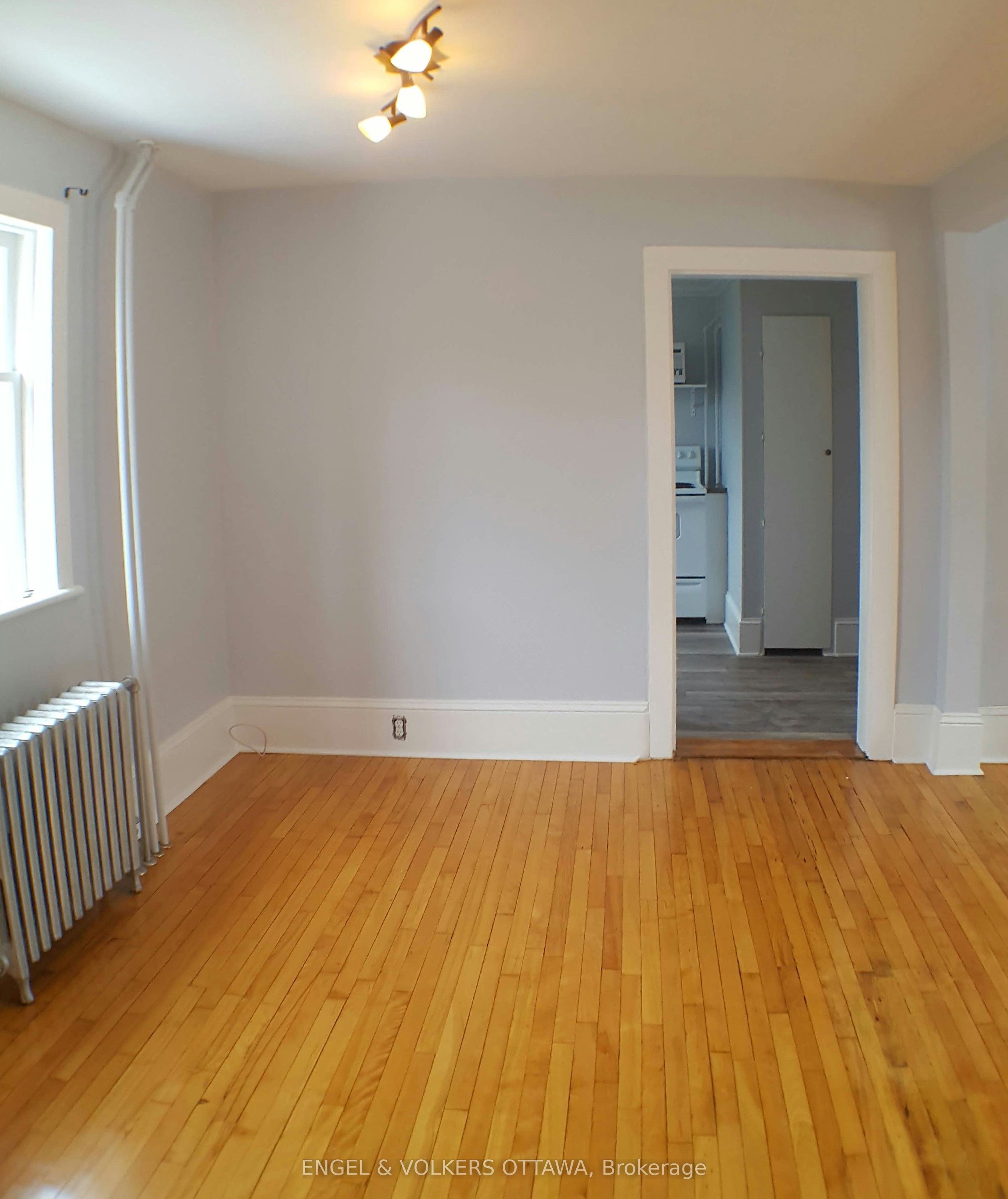 989 Bakervale Drive Property Photo 22