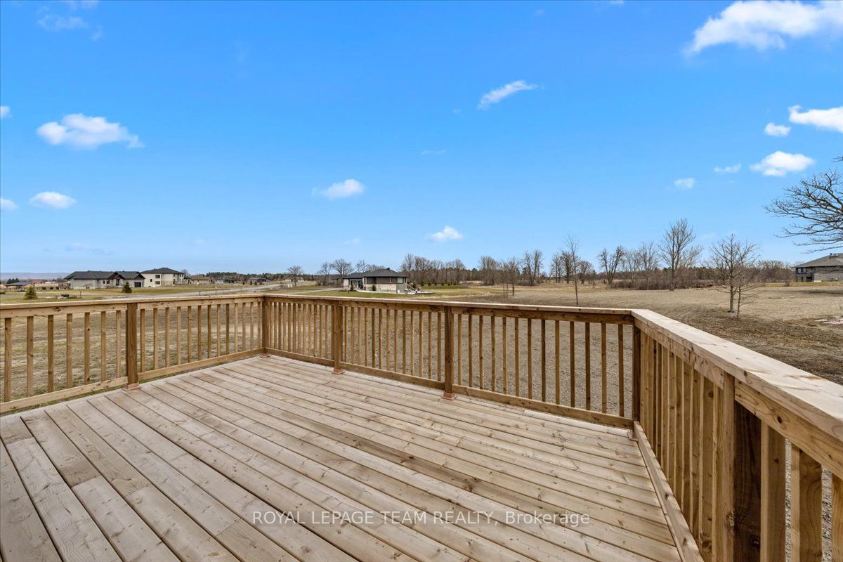 72 Synergy Way Property Photo 32