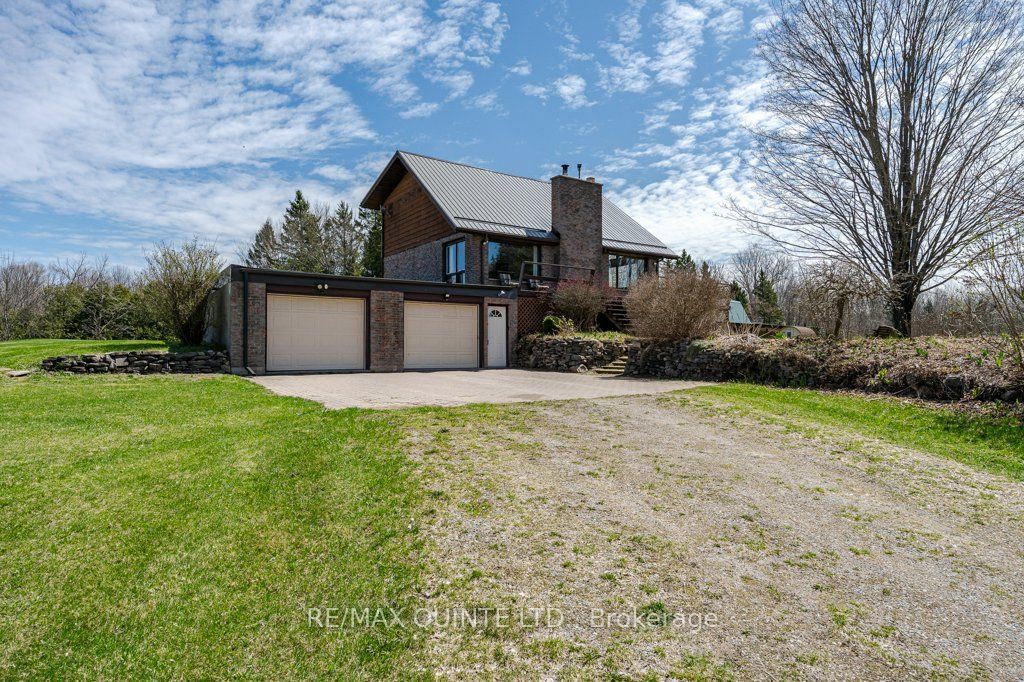 252 Maines Rd Property Photo 1