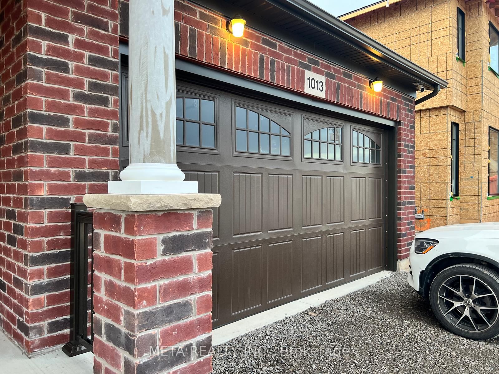 1013 Kraft Road N Property Photo 50