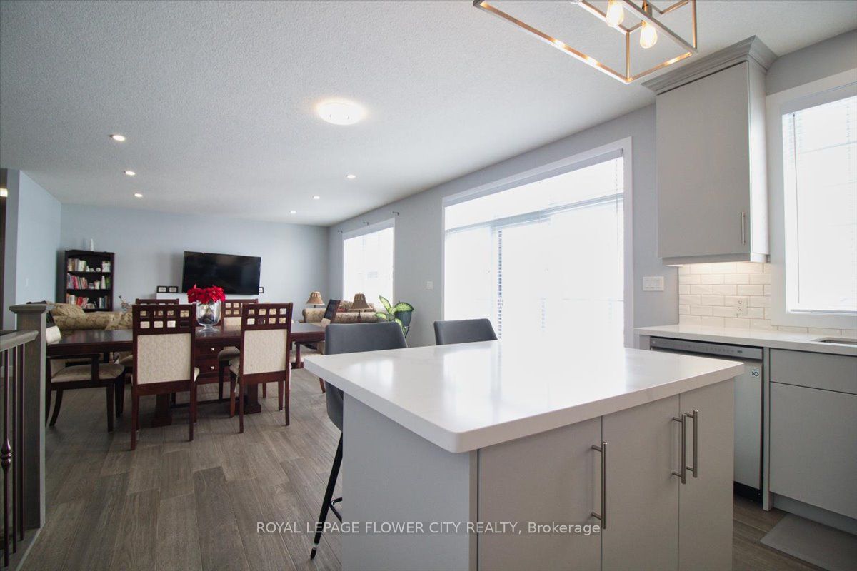 58 Sleepy Meadow Drive Property Photo 13