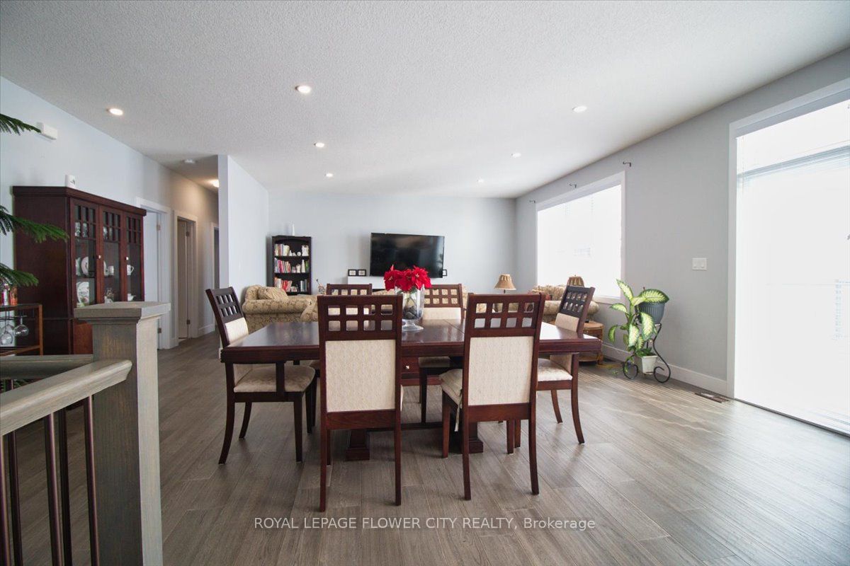 58 Sleepy Meadow Drive Property Photo 16