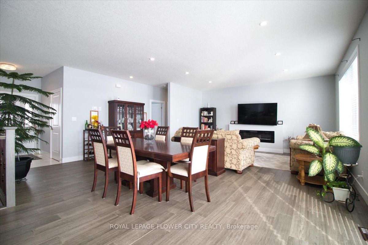 58 Sleepy Meadow Drive Property Photo 17