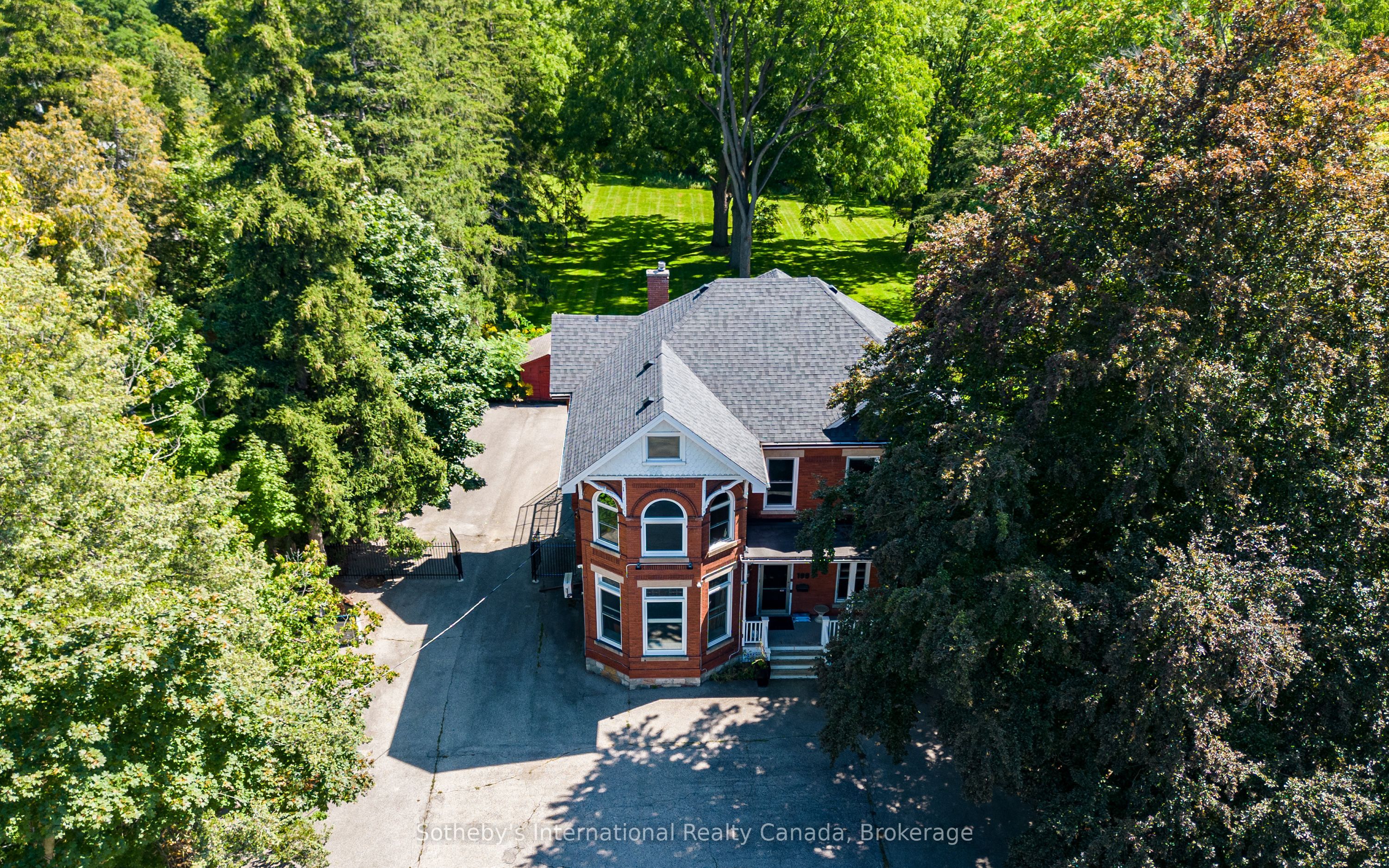 199 Grand River Street Property Photo 1