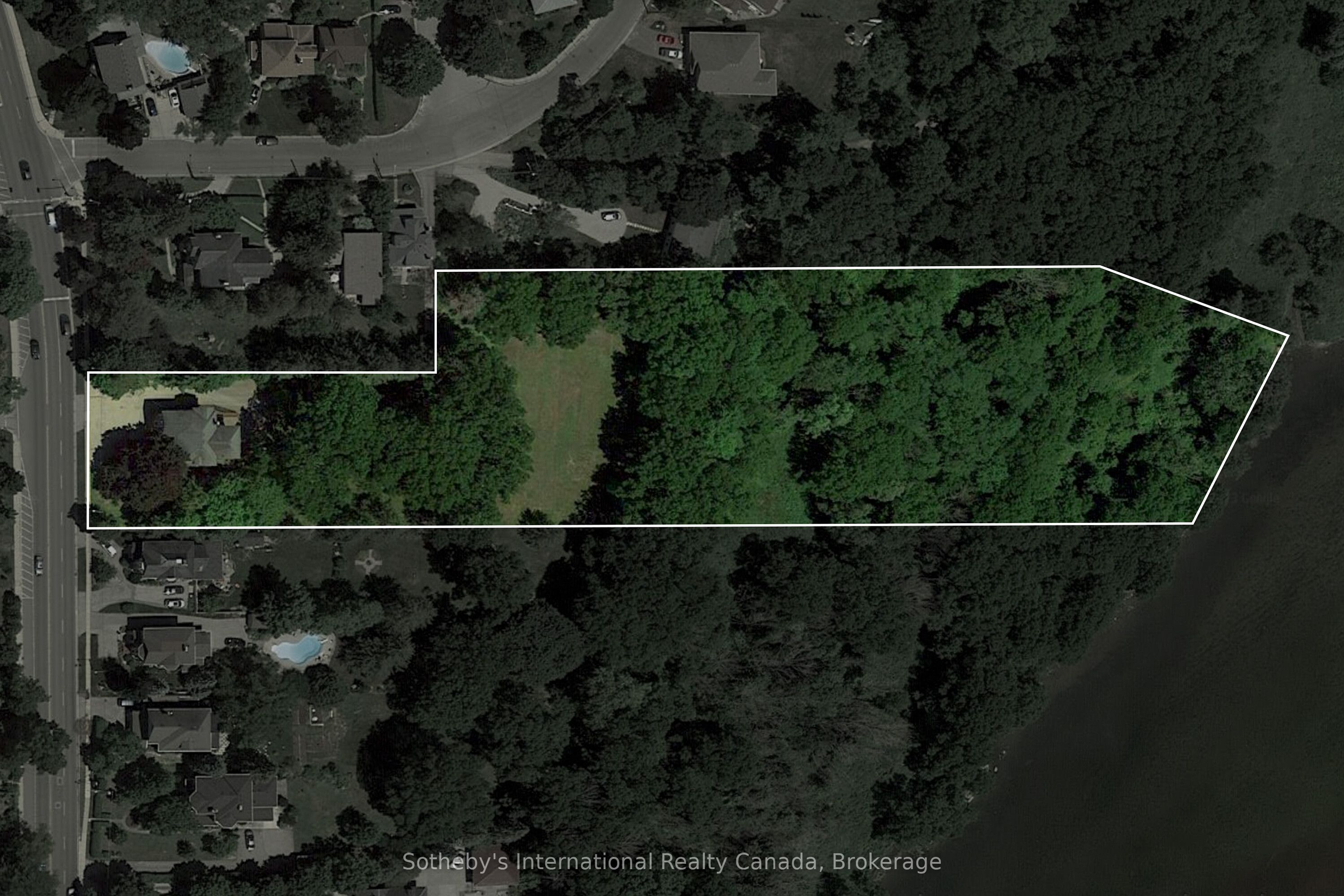 199 Grand River Street Property Photo 3