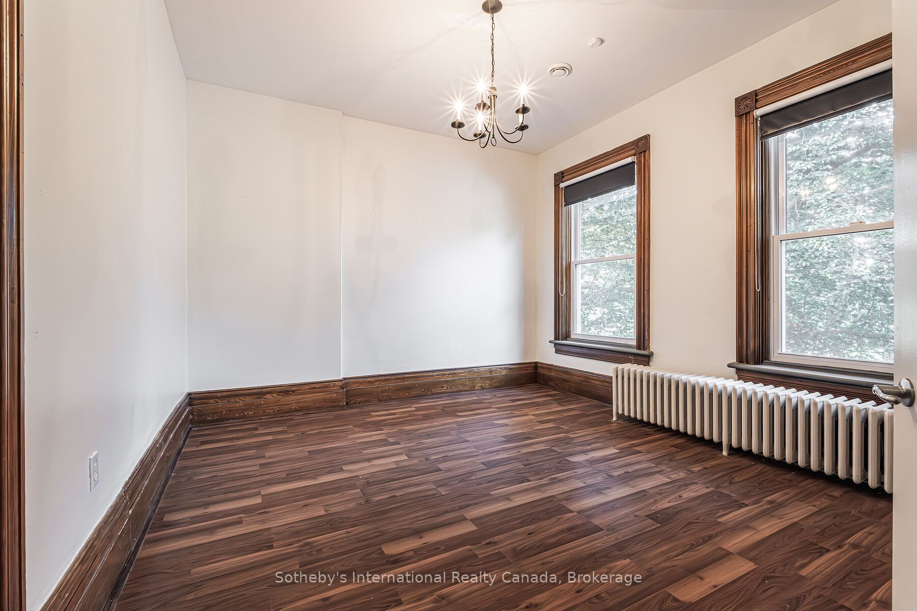 199 Grand River Street Property Photo 36