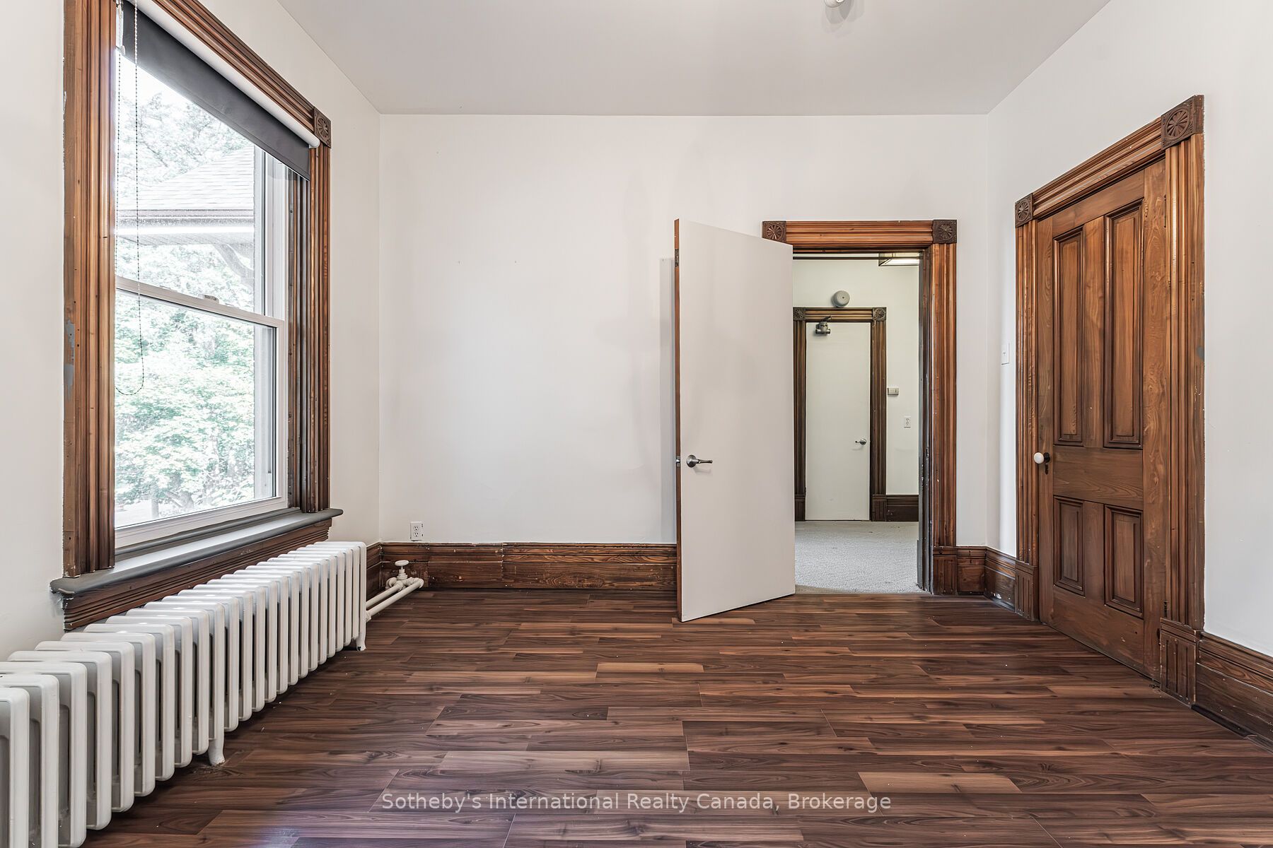 199 Grand River Street Property Photo 37
