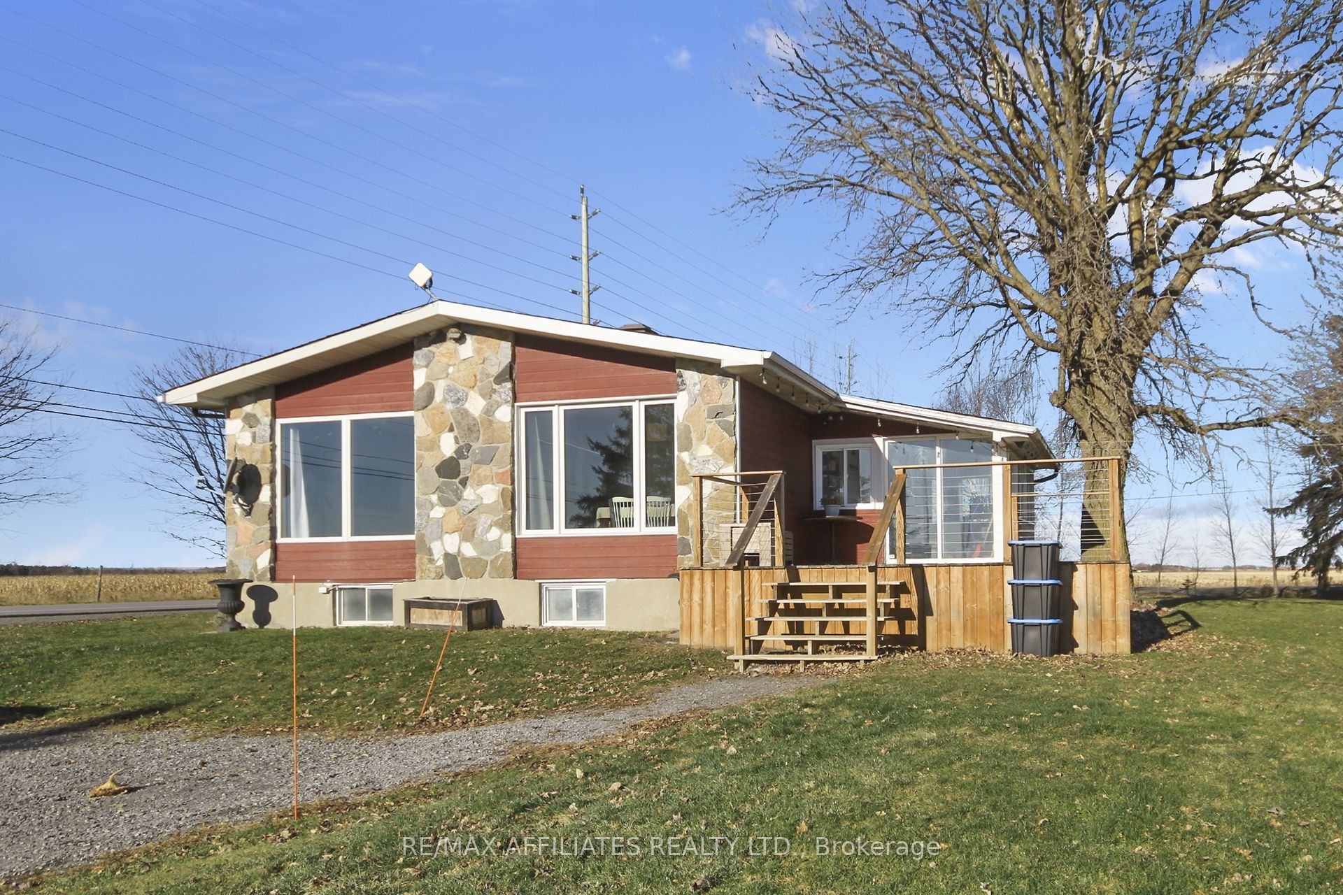 2625 Shea Road Property Photo 2