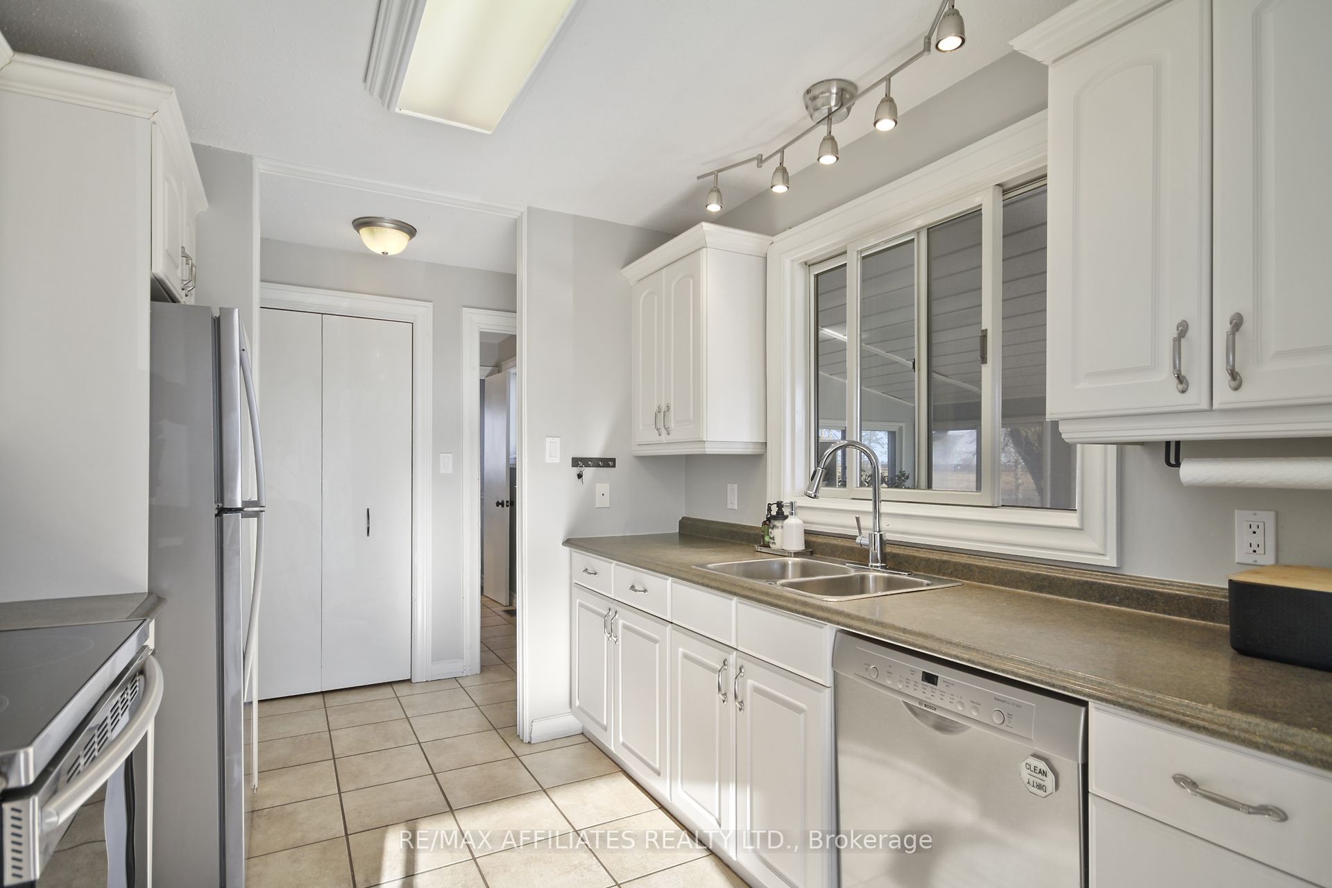 2625 Shea Road Property Photo 8