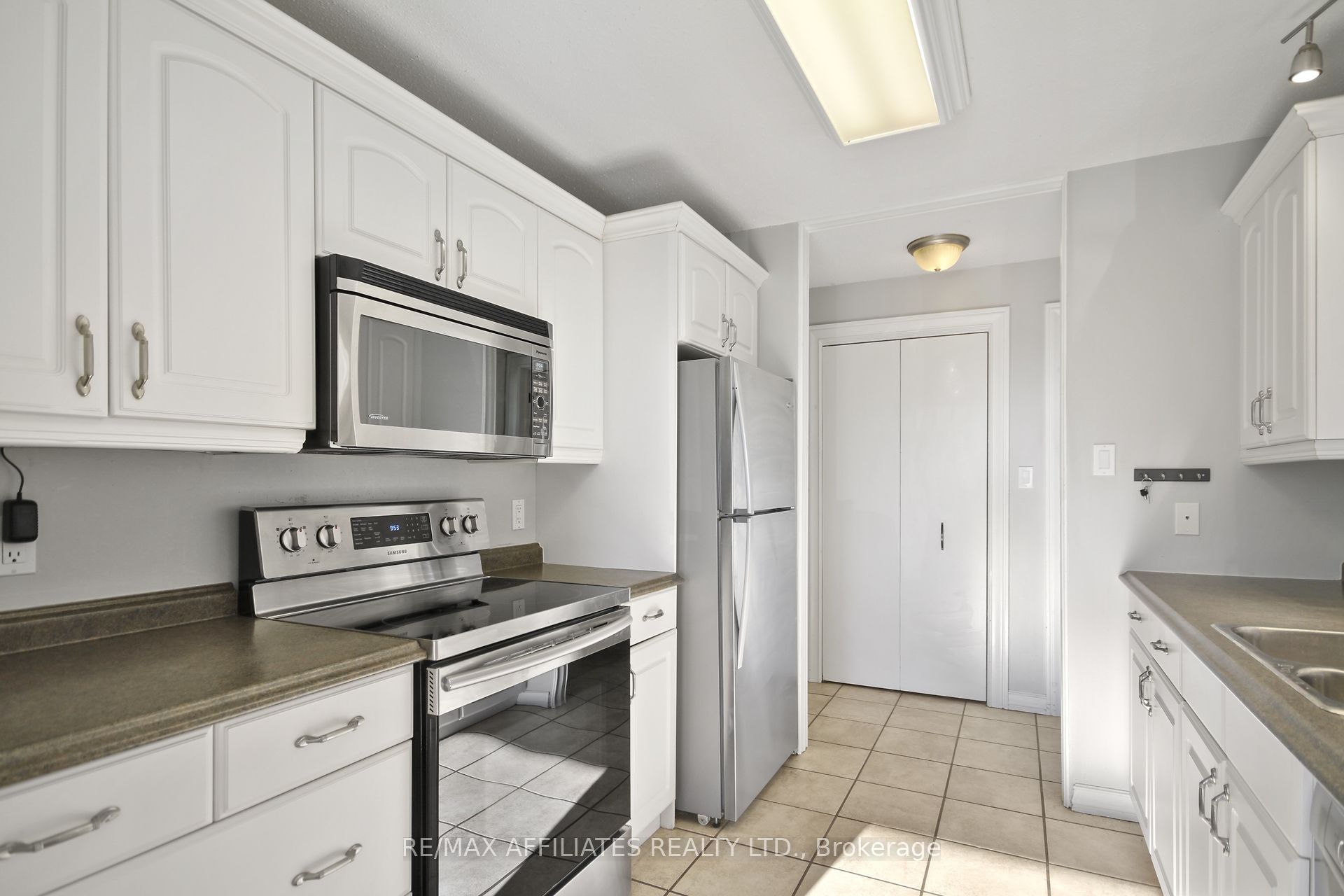 2625 Shea Road Property Photo 9