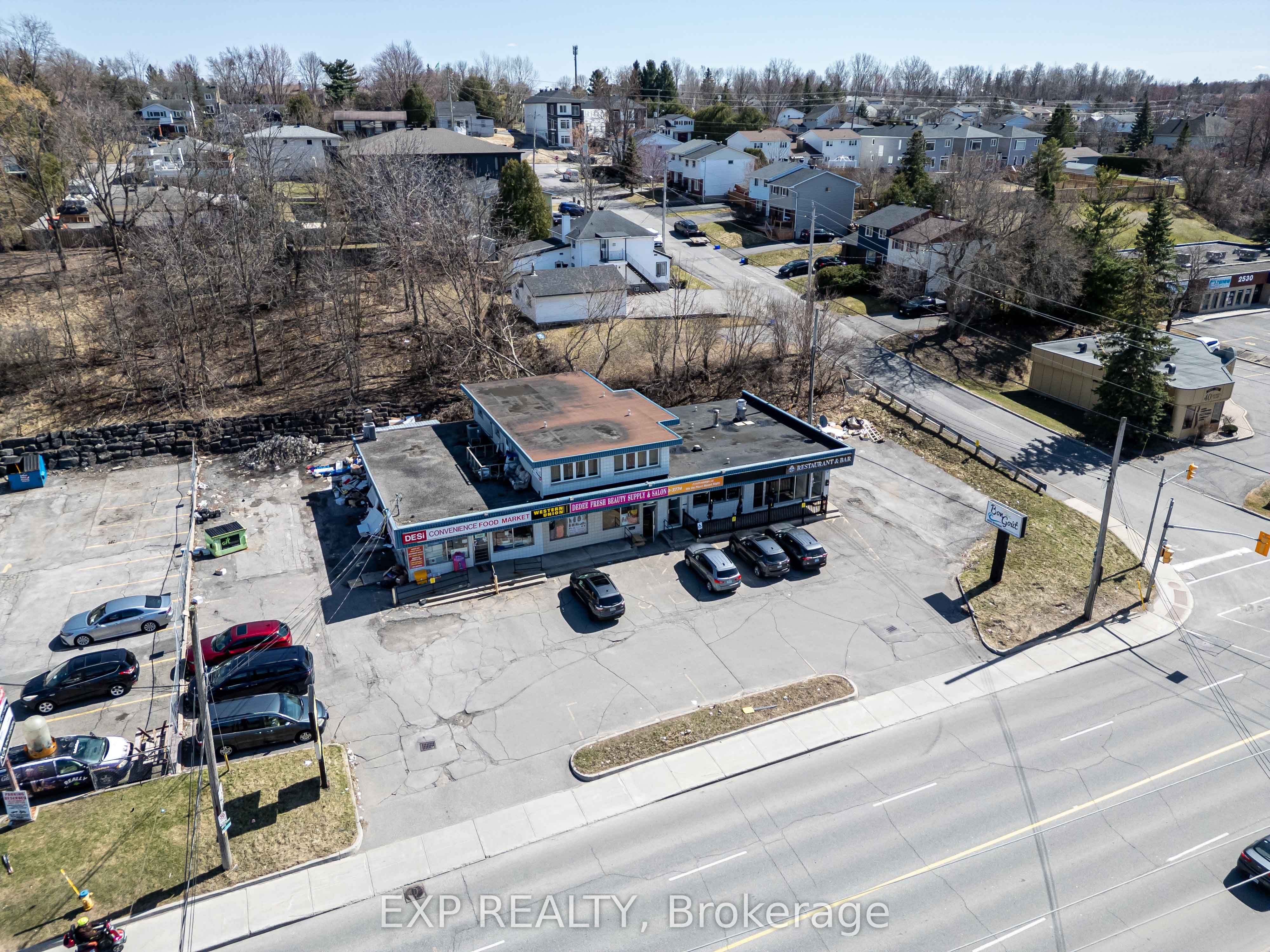 2564 St Joseph Blvd Property Photo 4