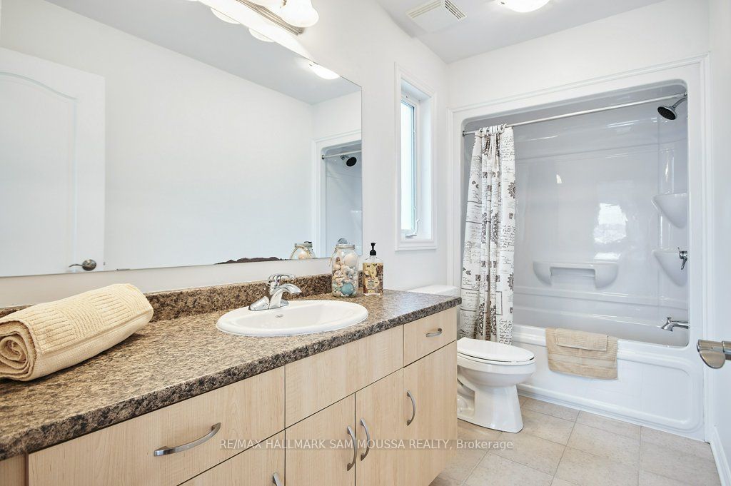1176 South Russell Road Property Photo 24
