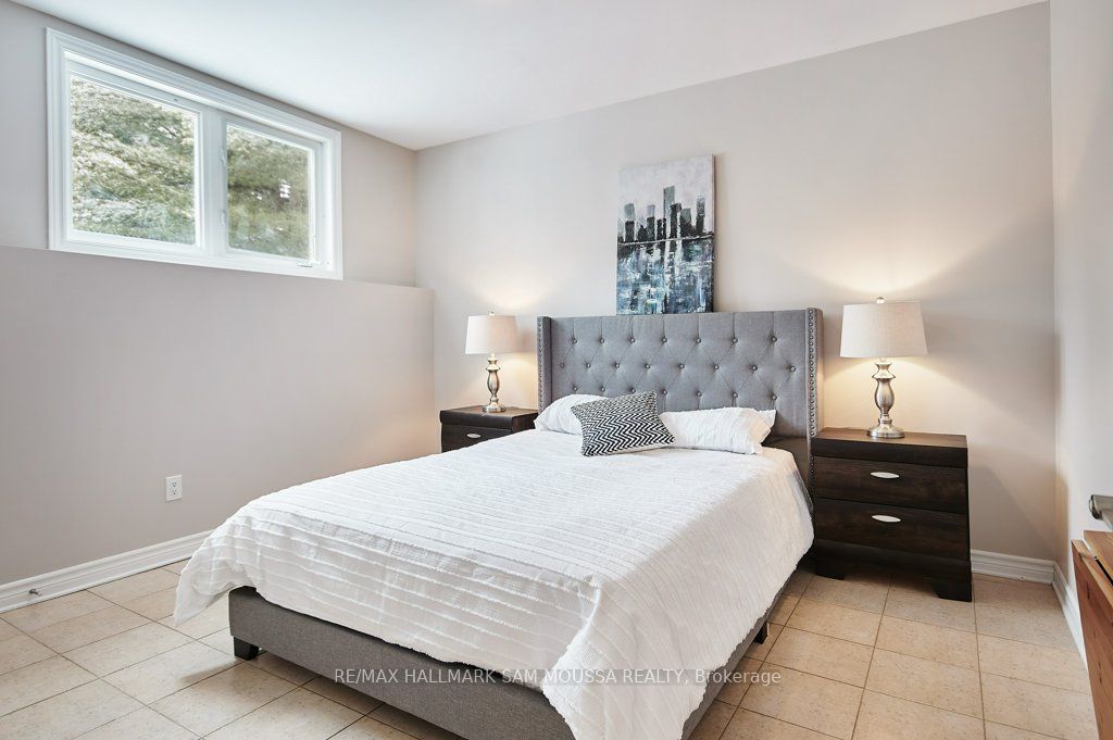 1176 South Russell Road Property Photo 32