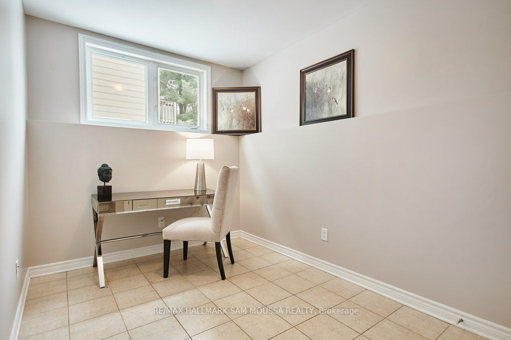 1176 South Russell Road Property Photo 33