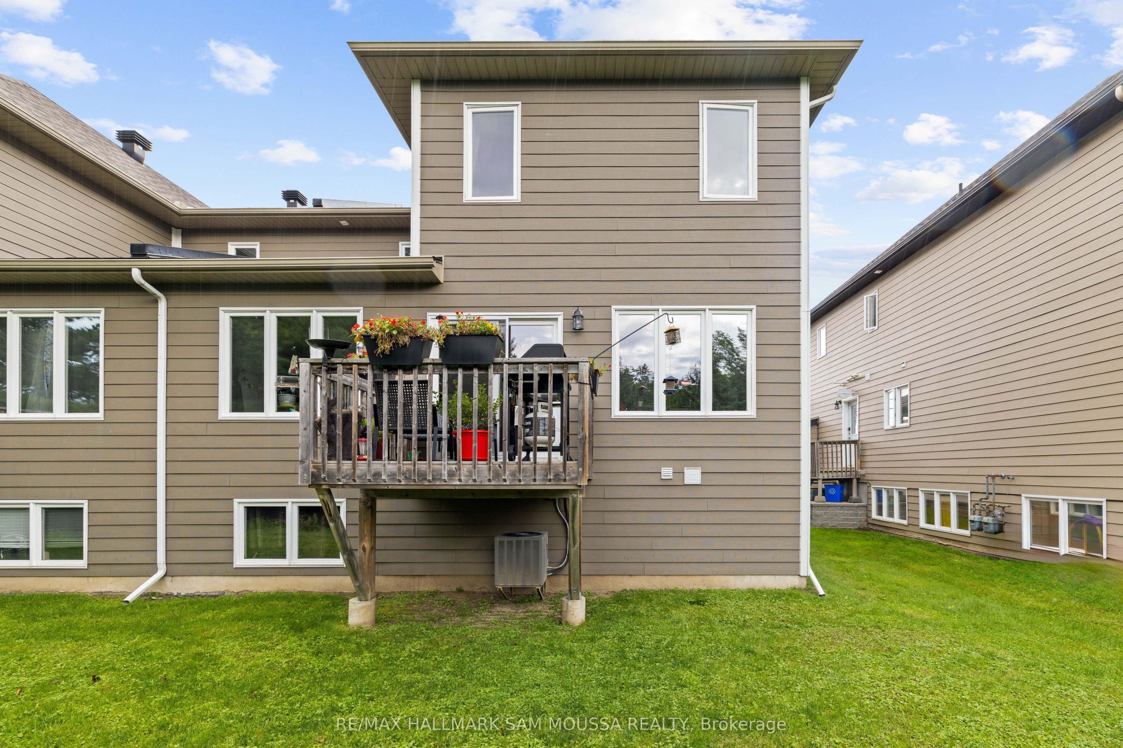 1176 South Russell Road Property Photo 38
