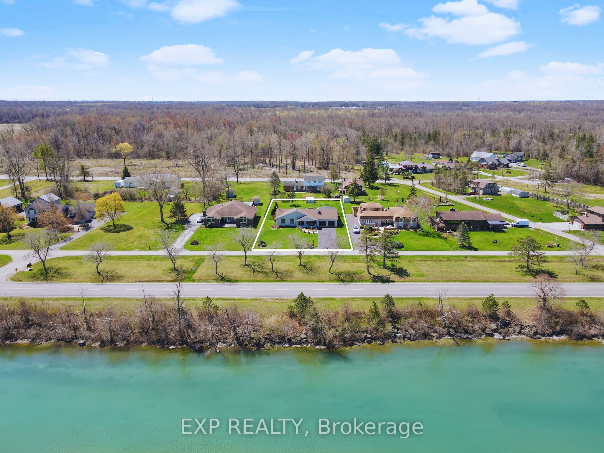 2189 Niagara Parkway Property Photo 1