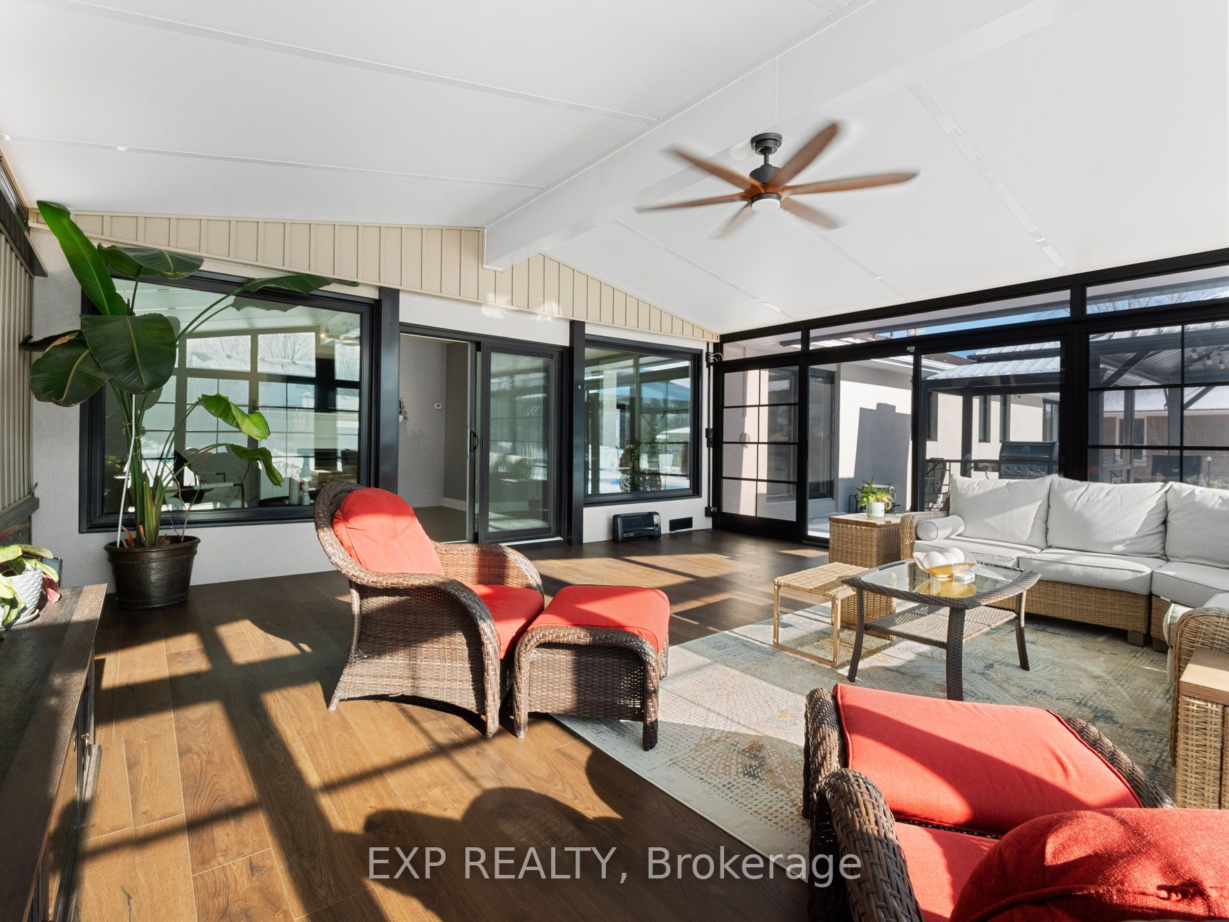 2189 Niagara Parkway Property Photo 20