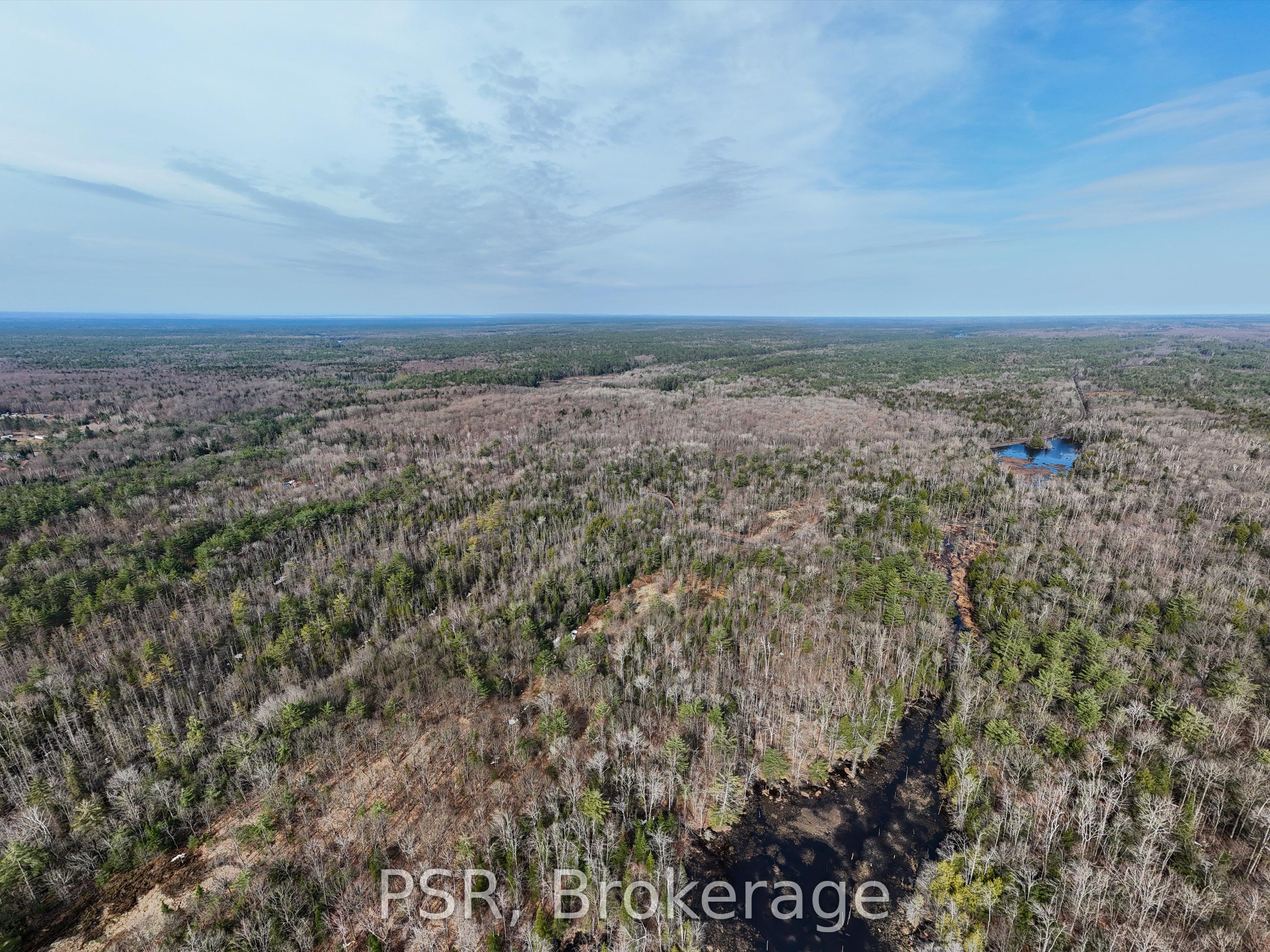 3410 Southwood Road Property Photo 8
