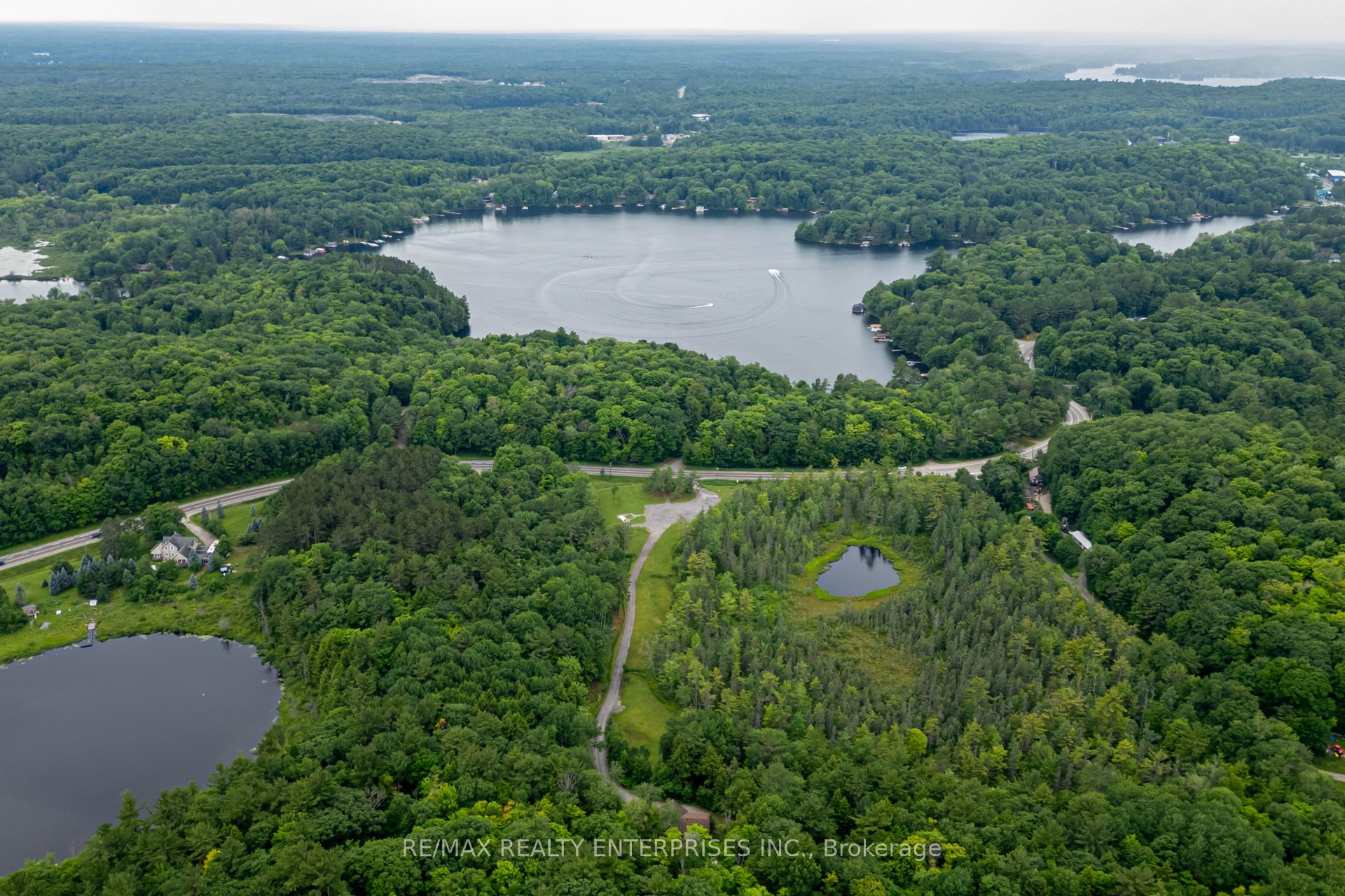 3142 Hwy 118 Road W Property Photo 5