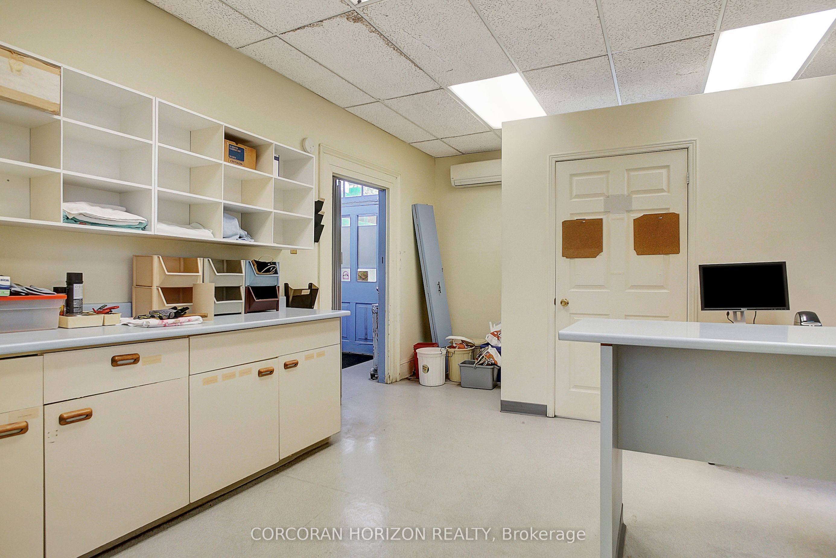 204 King Street Property Photo 17