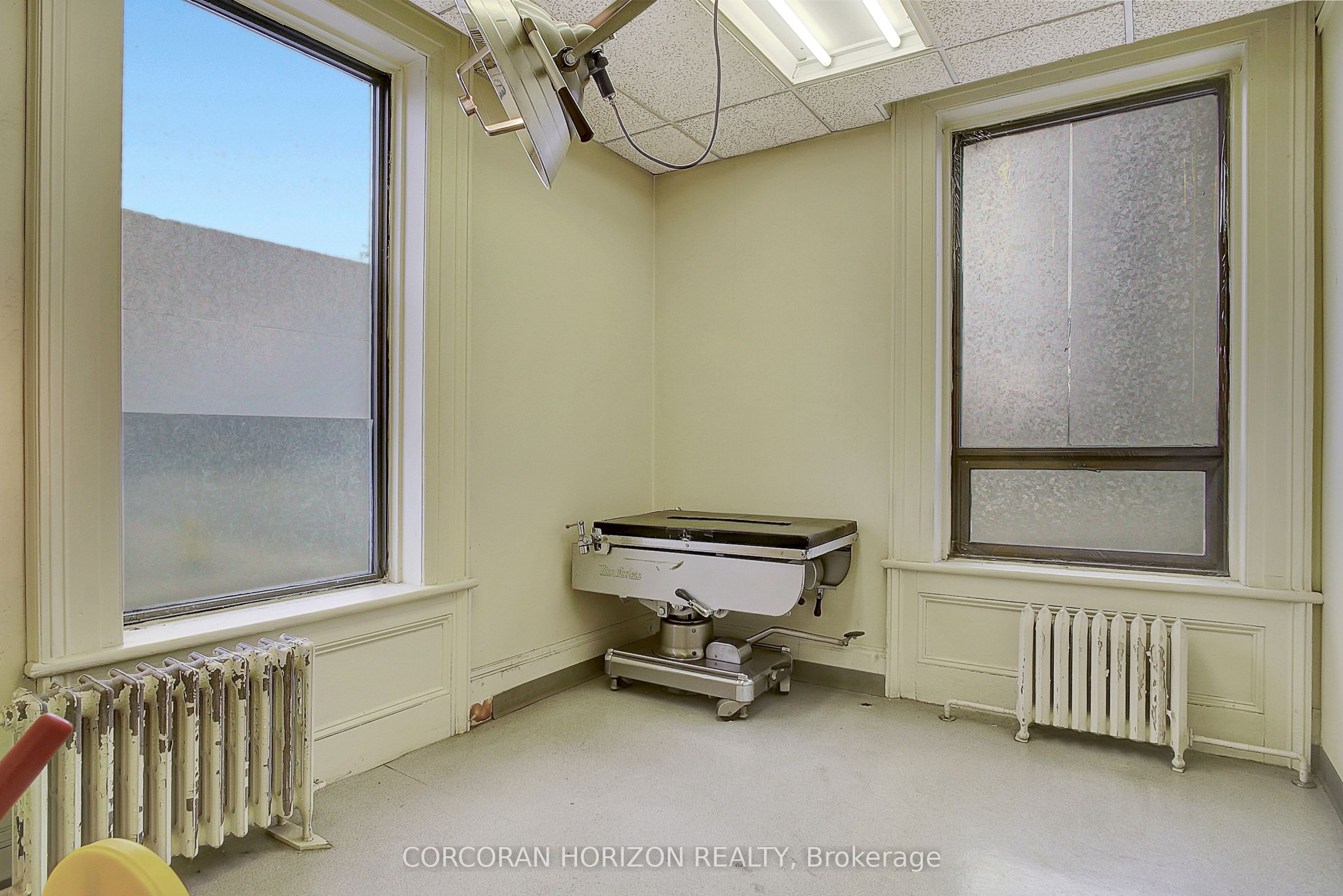204 King Street Property Photo 18