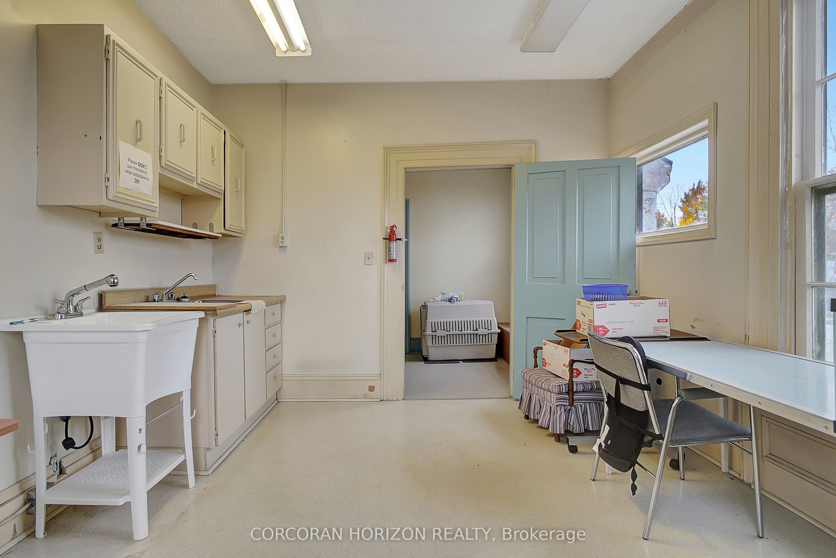 204 King Street Property Photo 24