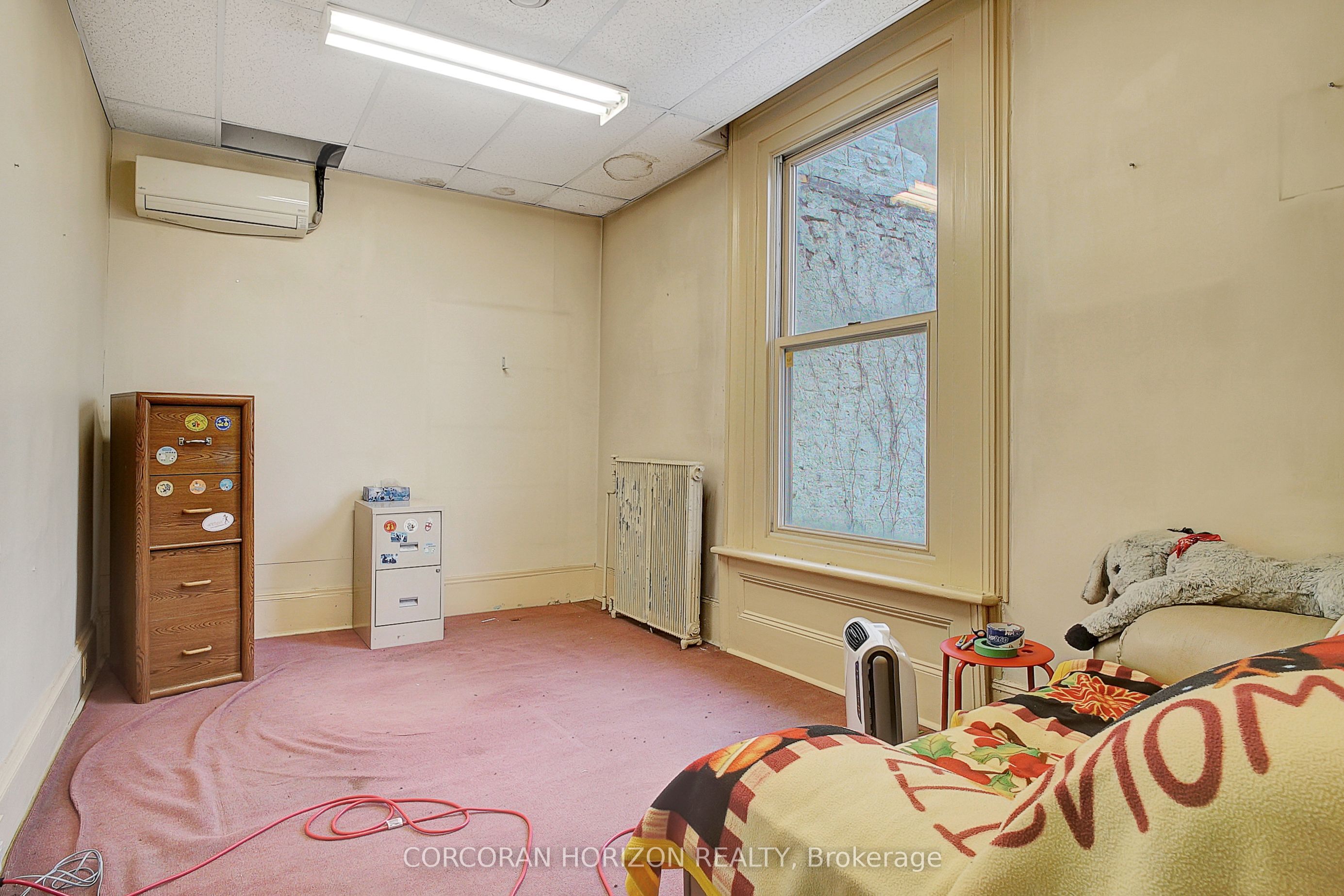 204 King Street Property Photo 25