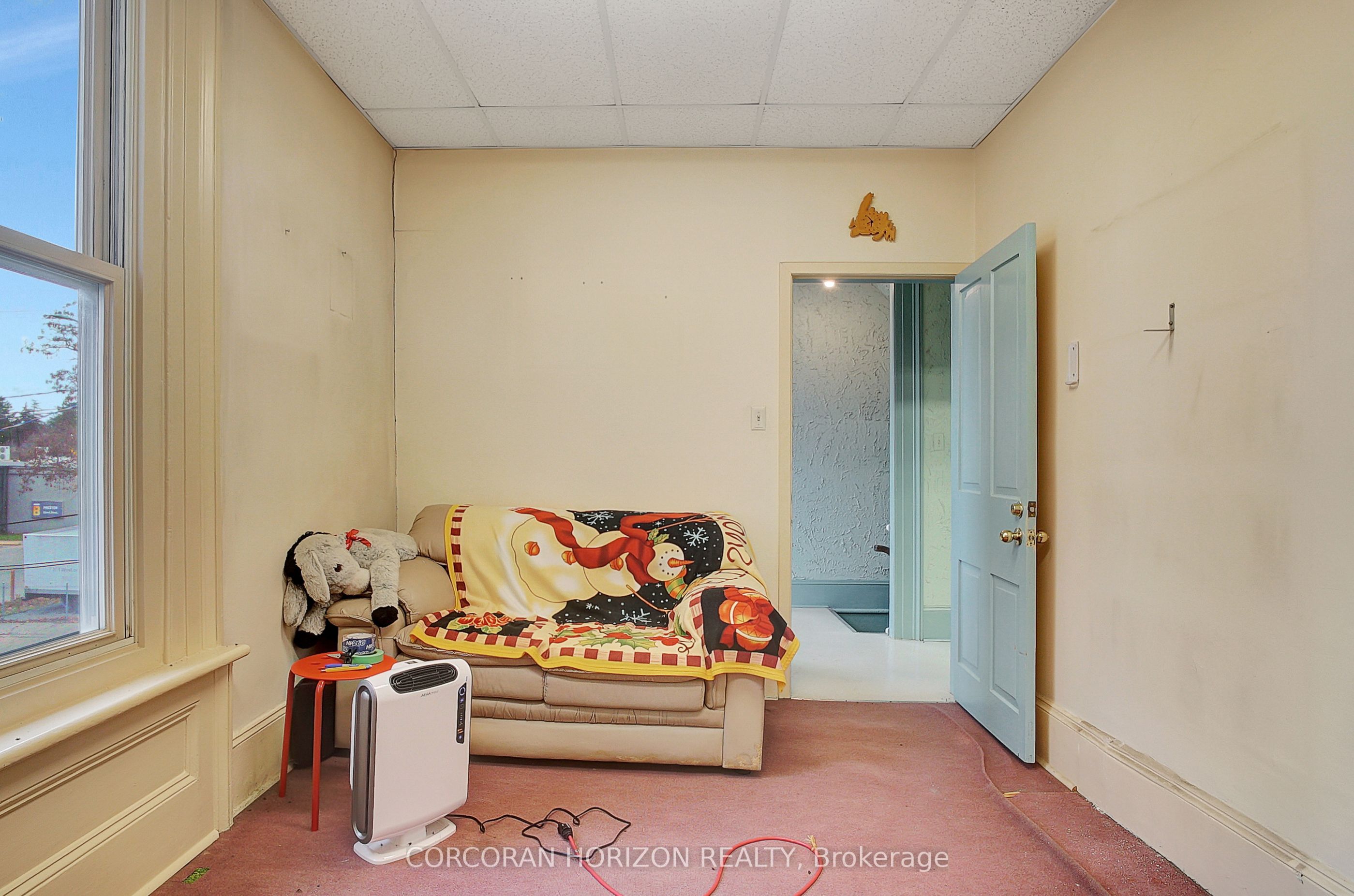 204 King Street Property Photo 26