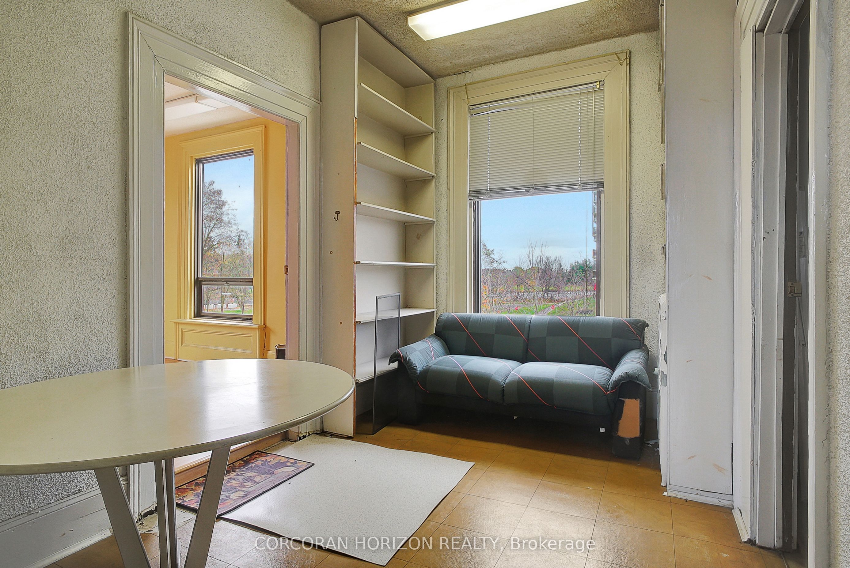 204 King Street Property Photo 28