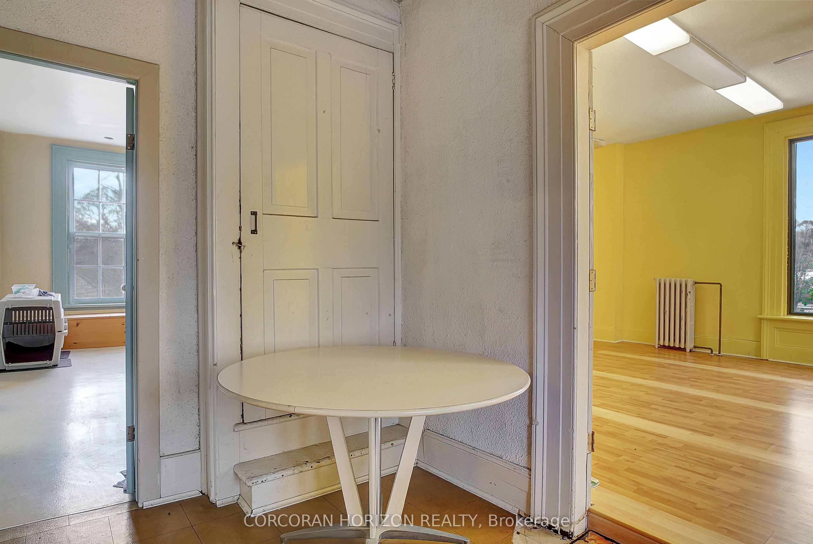 204 King Street Property Photo 29