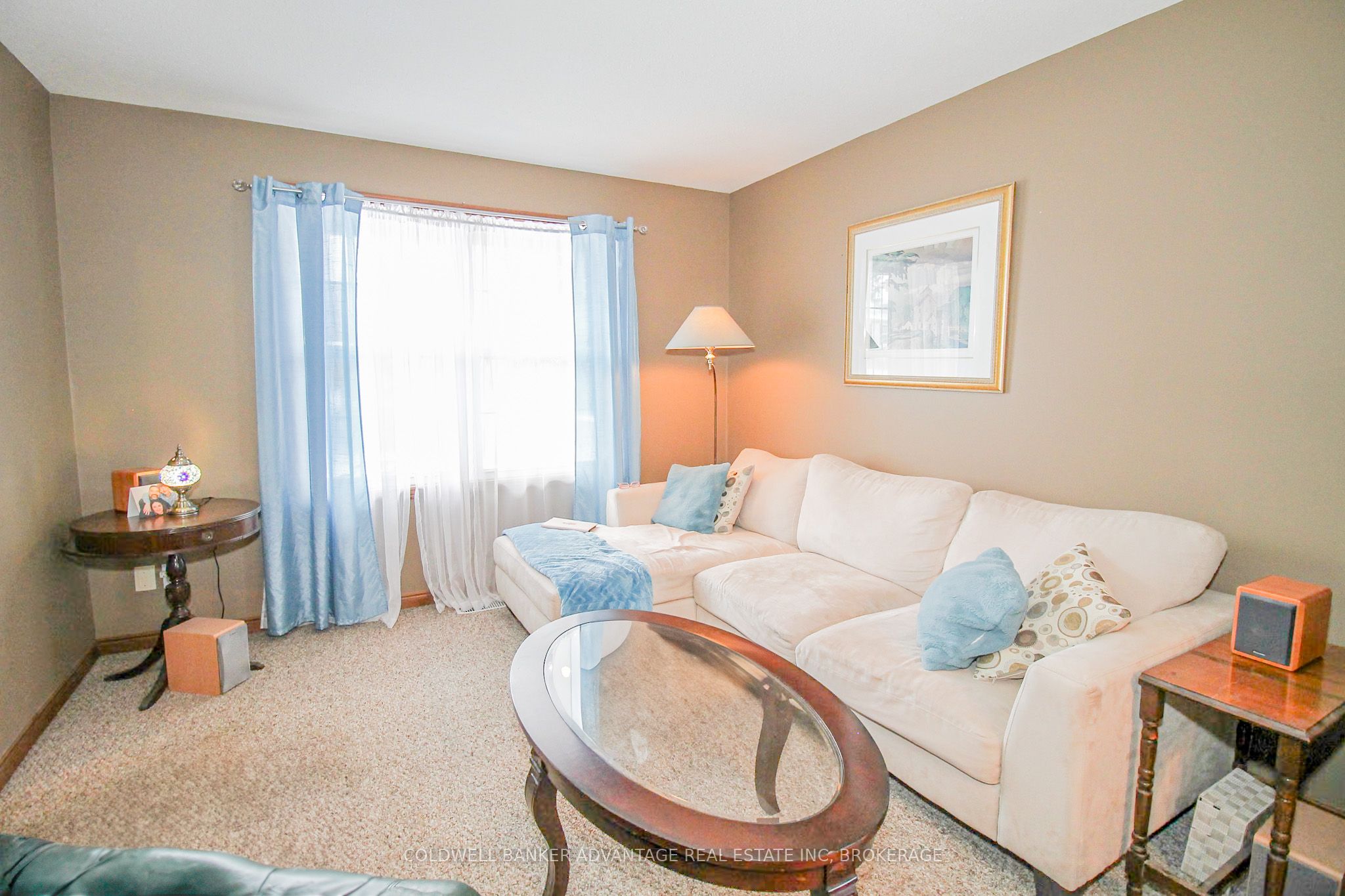 19 Windle Village Crescent Property Photo 8