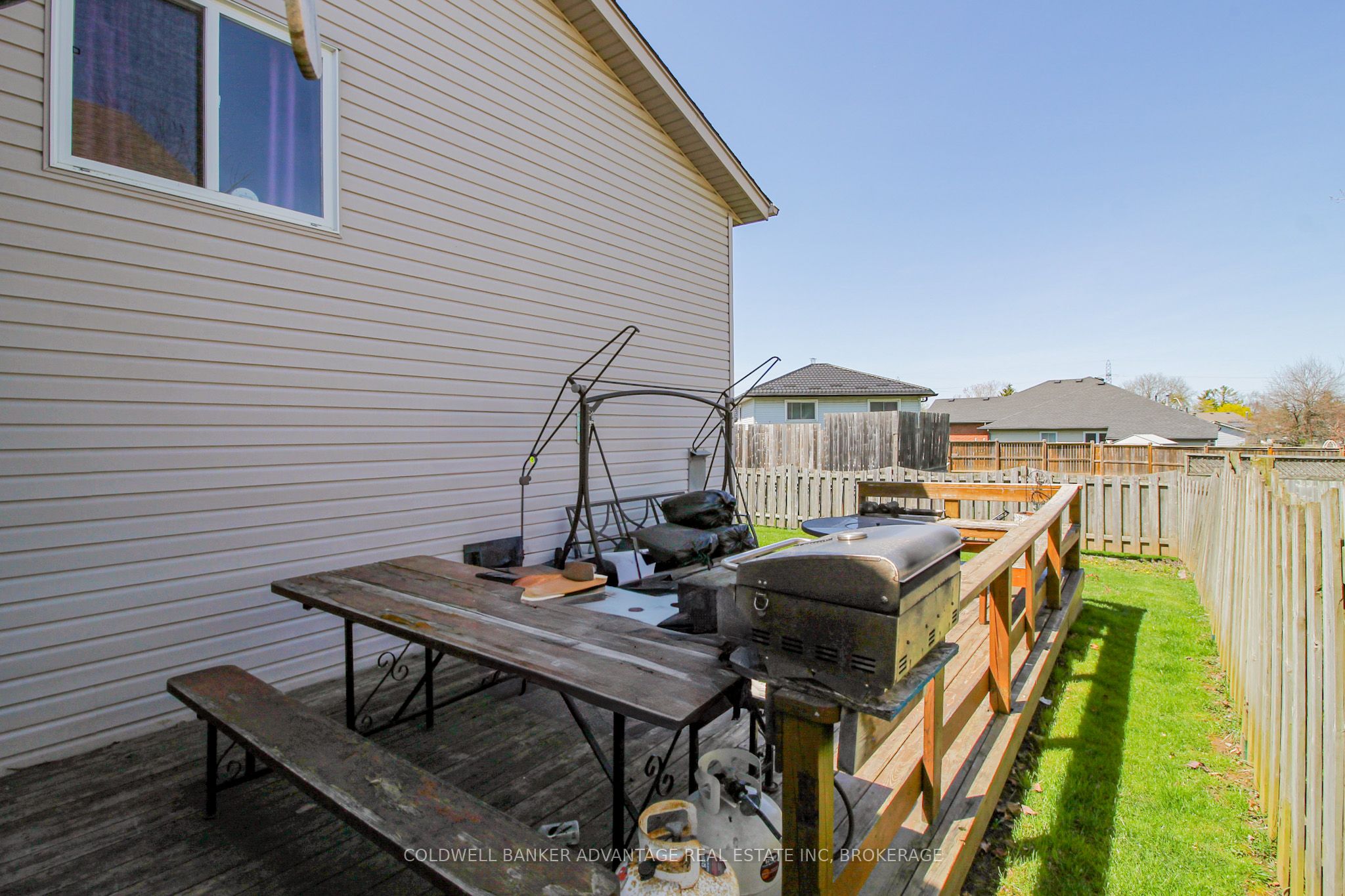 19 Windle Village Crescent Property Photo 28