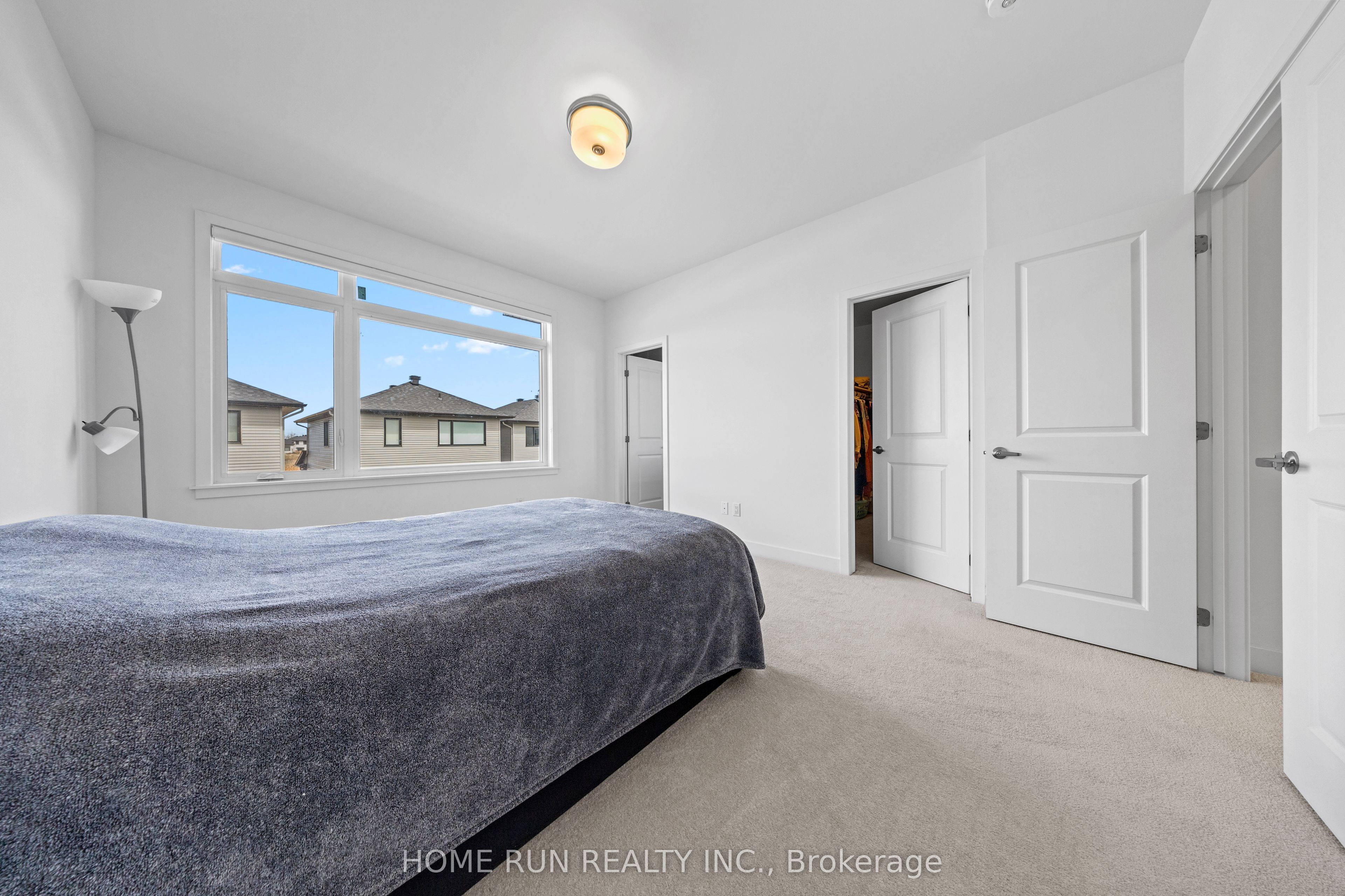 909 Beckton Heights Property Photo 30