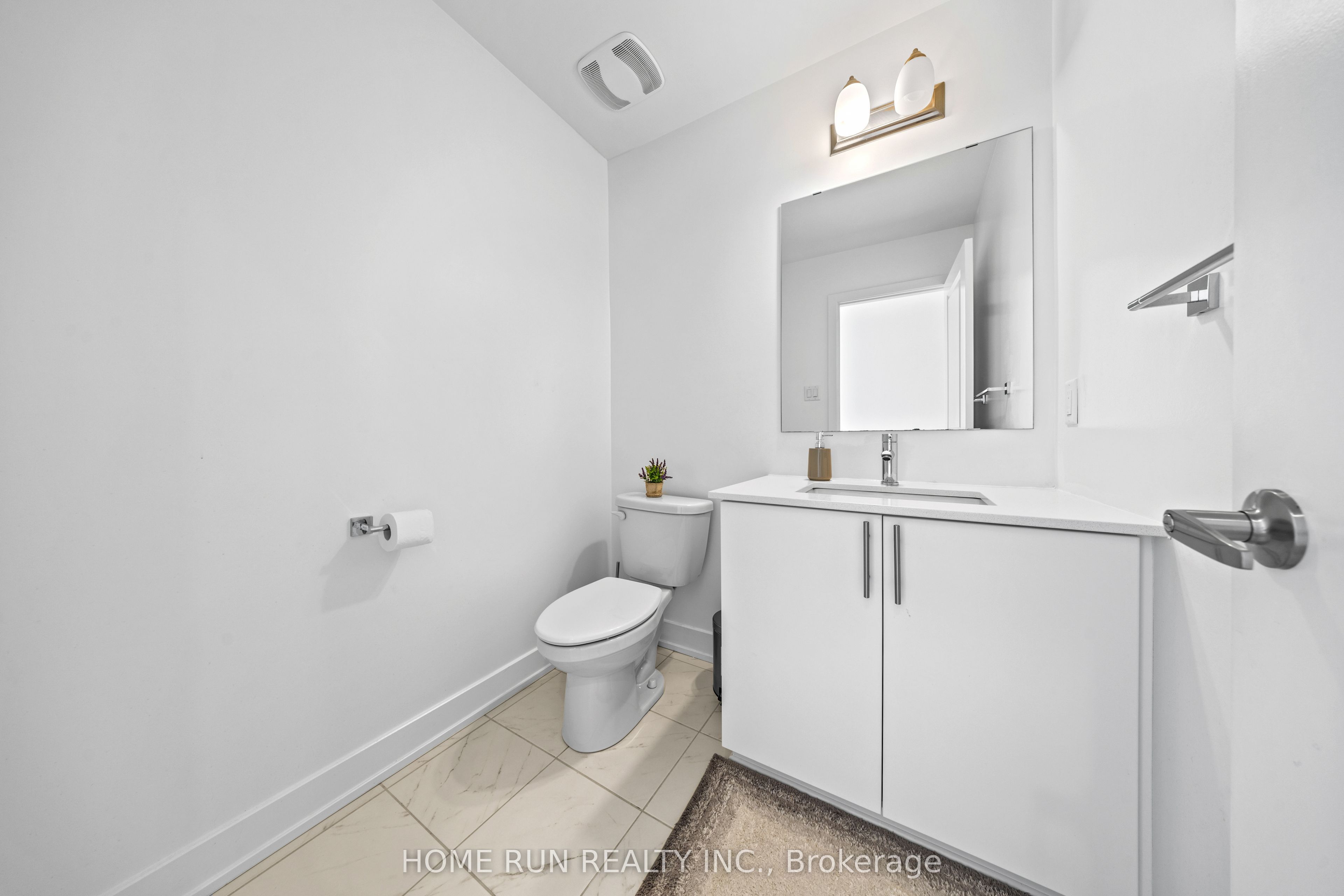 909 Beckton Heights Property Photo 34