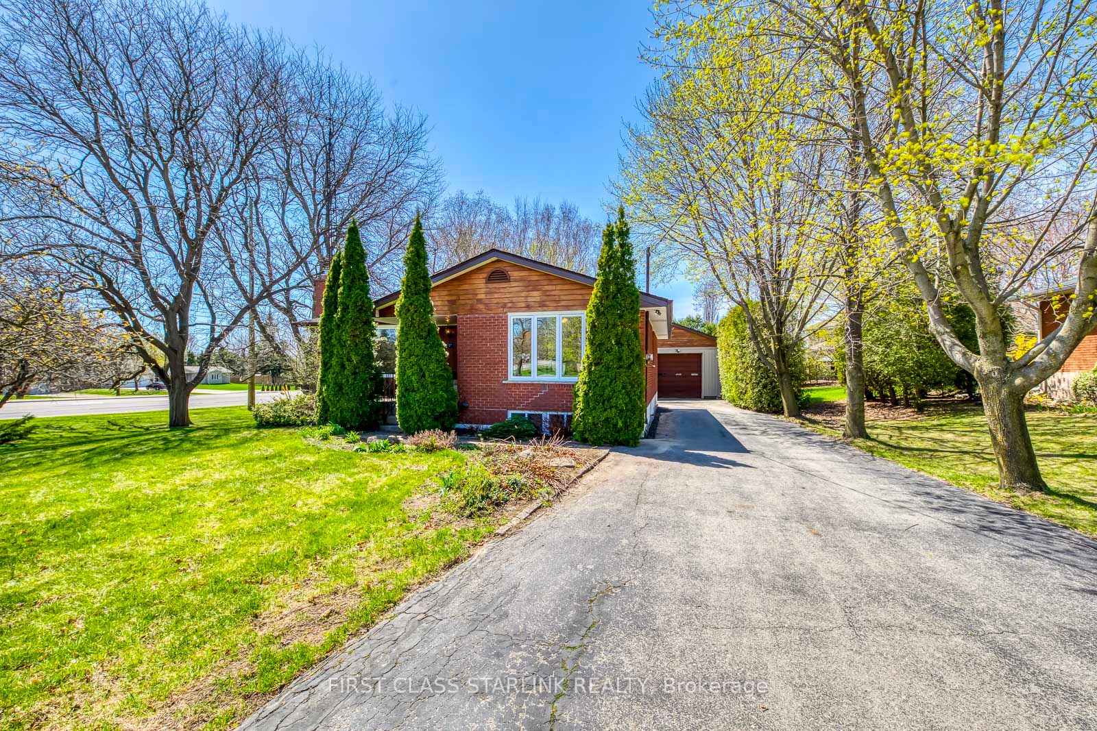 57 Mcdonald Court Property Photo 1