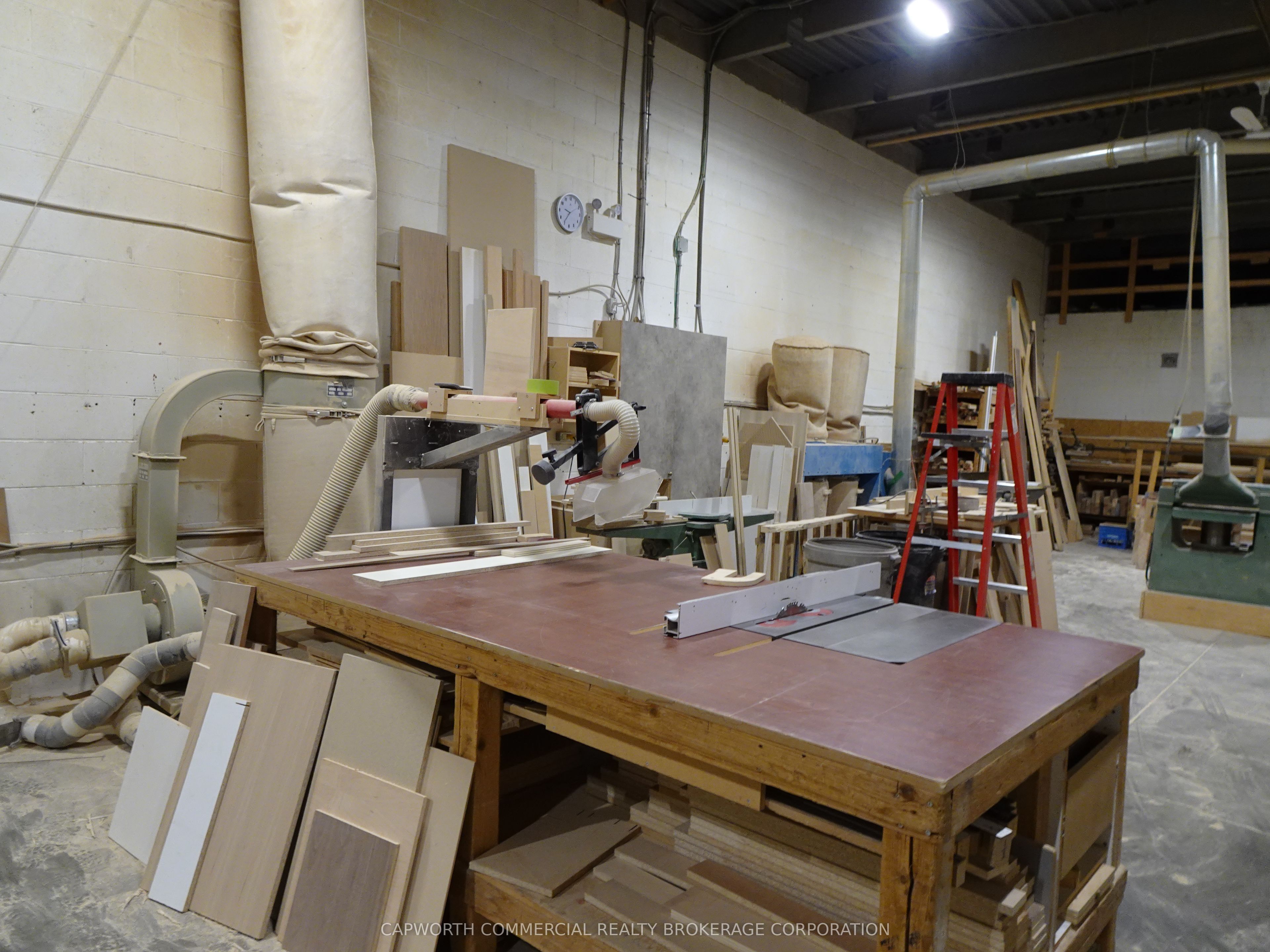 X12111813 Property Photo 5