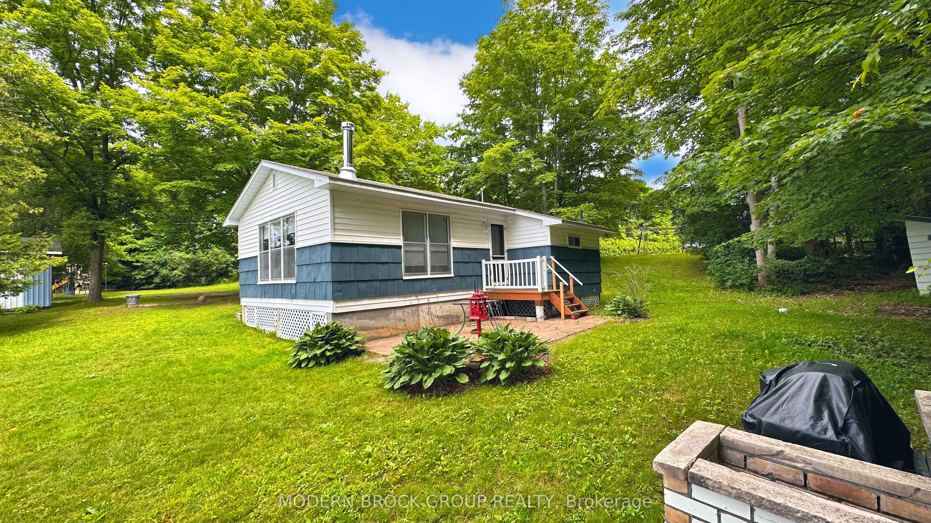 94 Graham Lake Road Property Photo 2