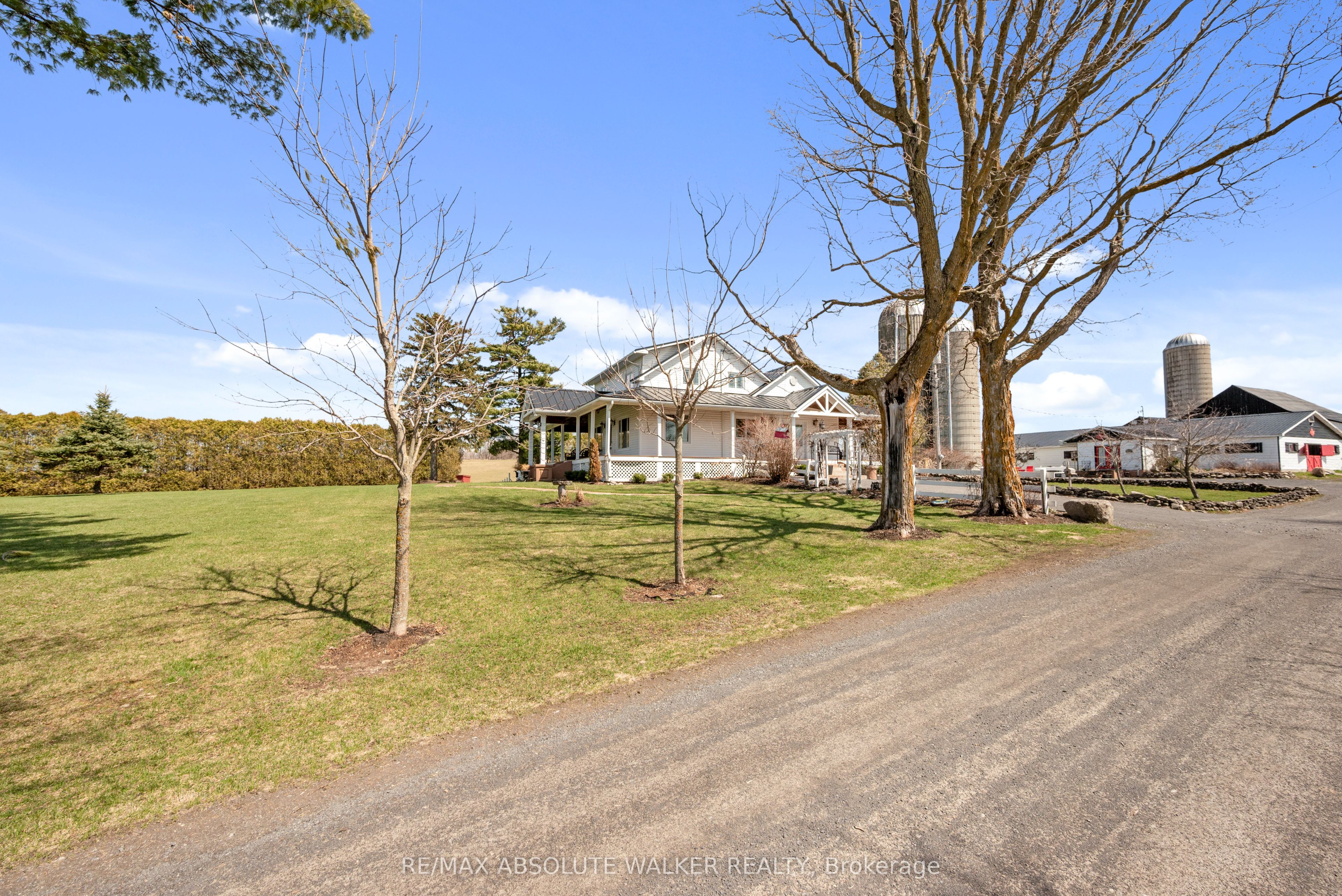 19152 County 25 Road Property Photo 5