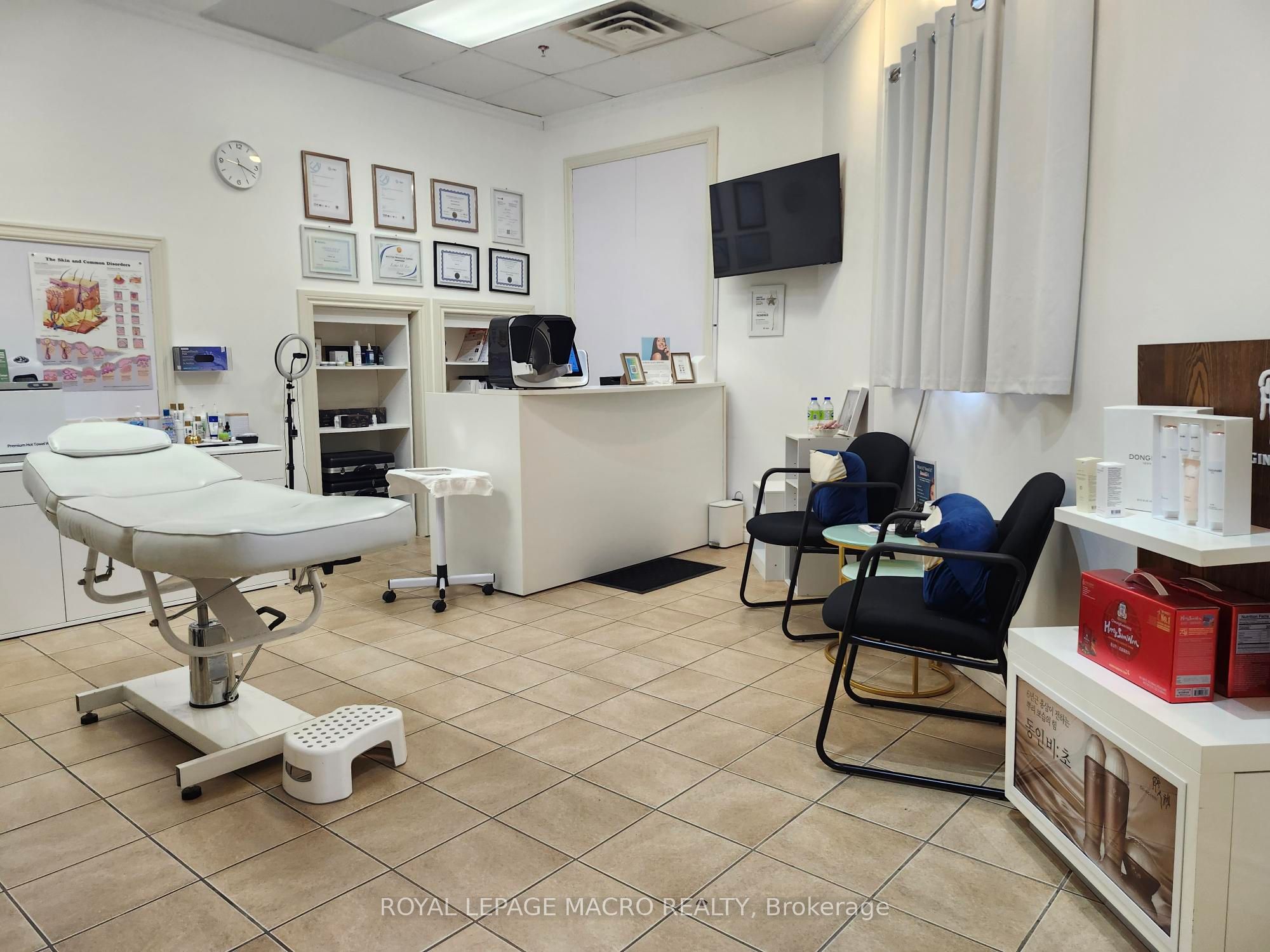2200 Rymal Road Property Photo 12
