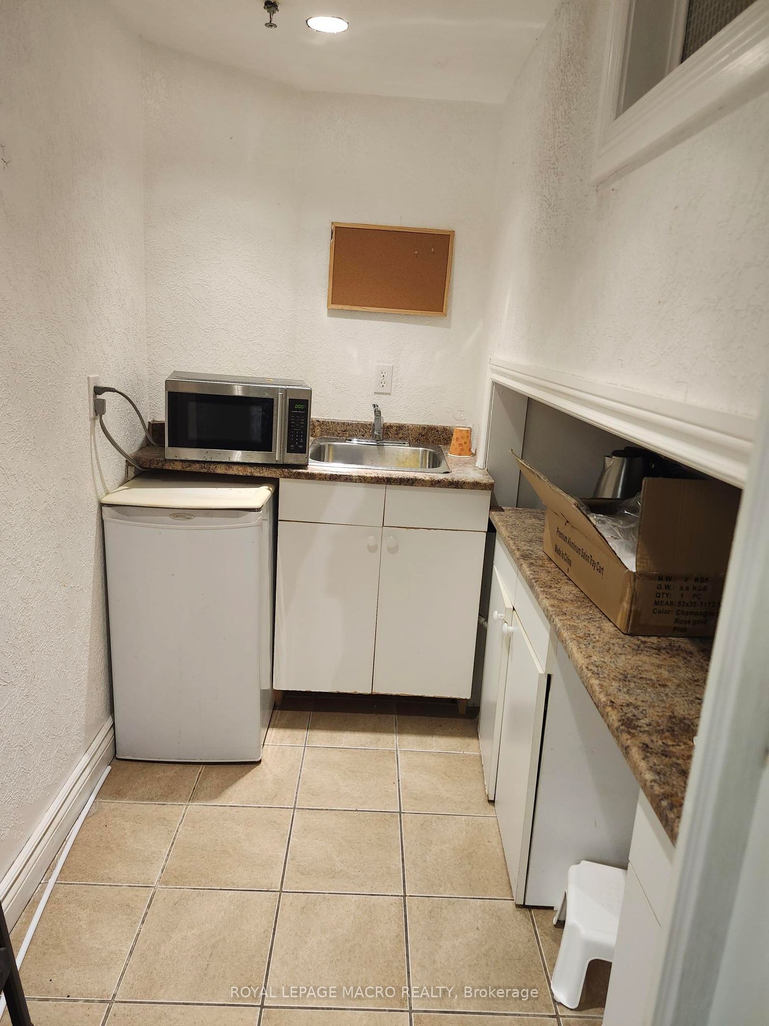 2200 Rymal Road Property Photo 14
