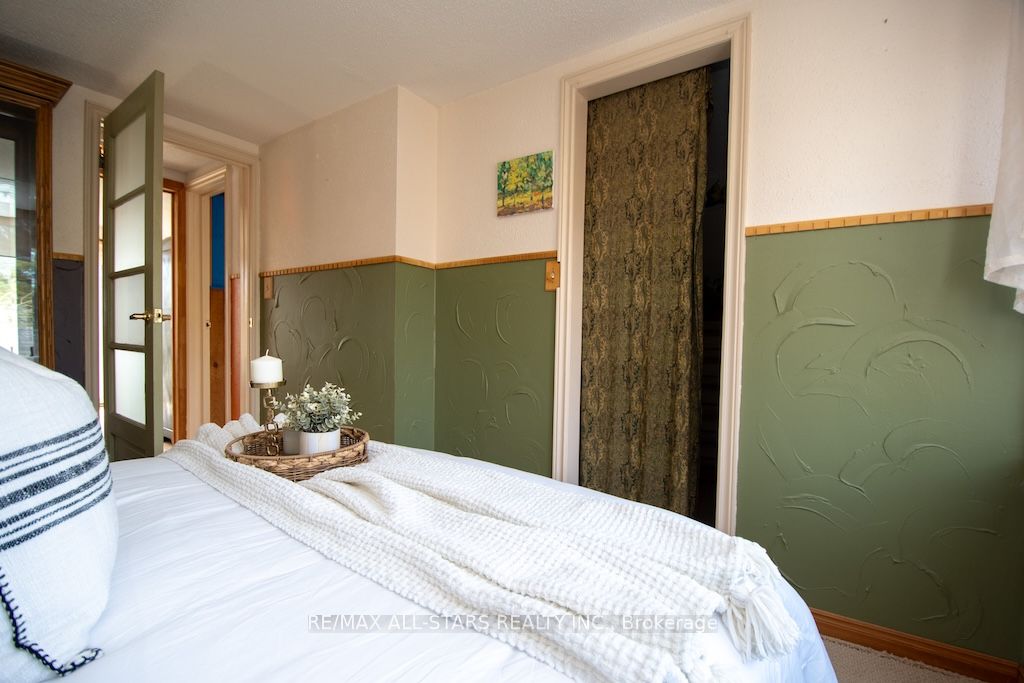 1013 Highway 7a Property Photo 22