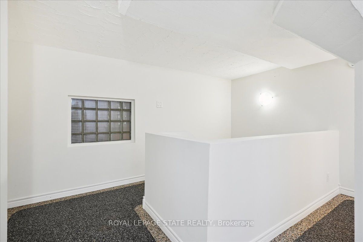 50 Main Street 313 Property Photo 26