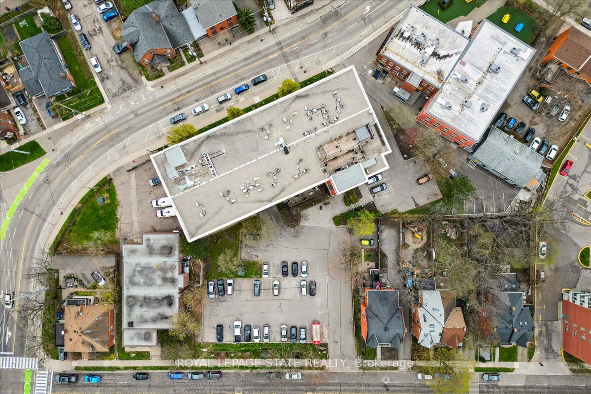 50 Main Street 313 Property Photo 44