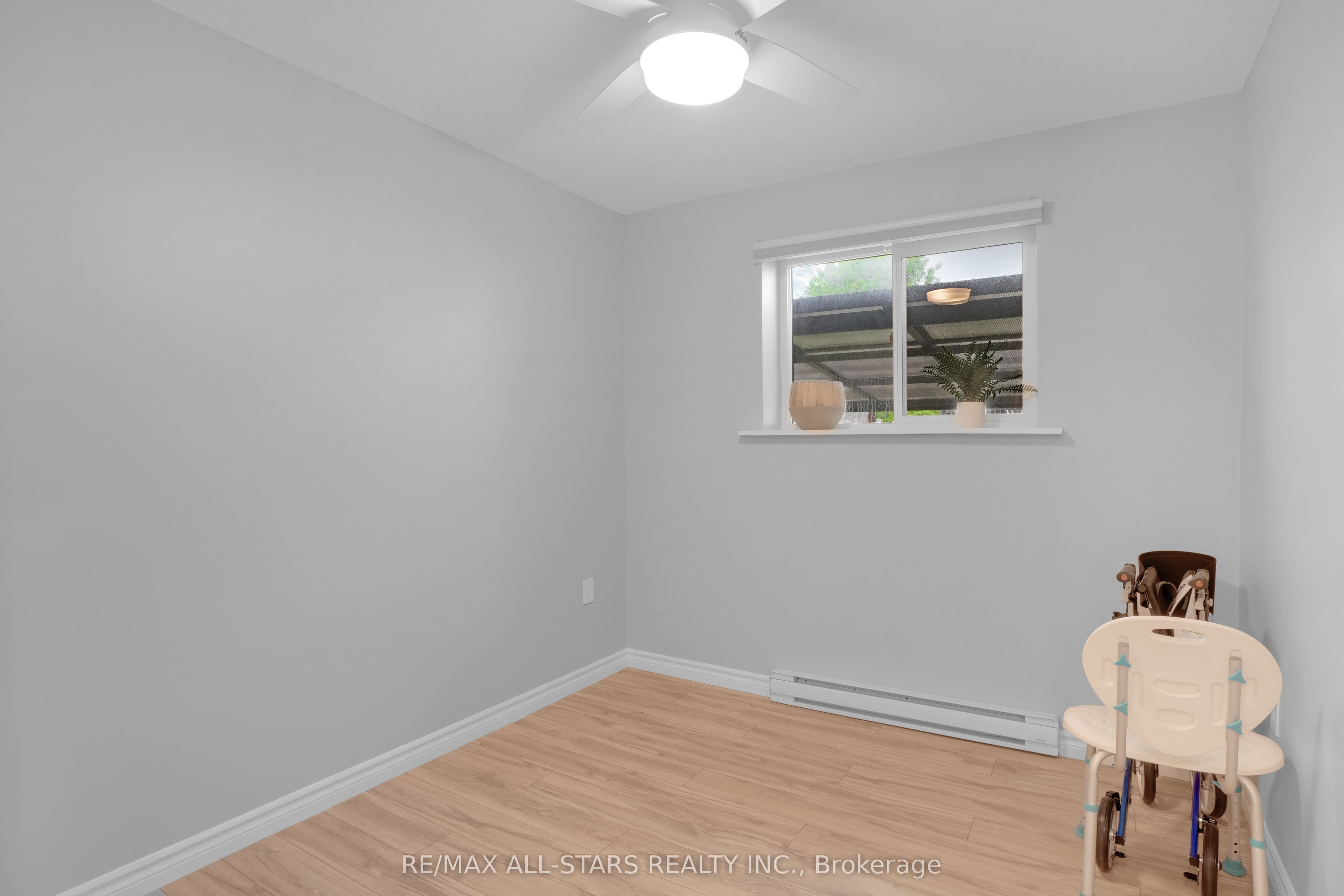 132 Newkirk Boulevard Property Photo 9