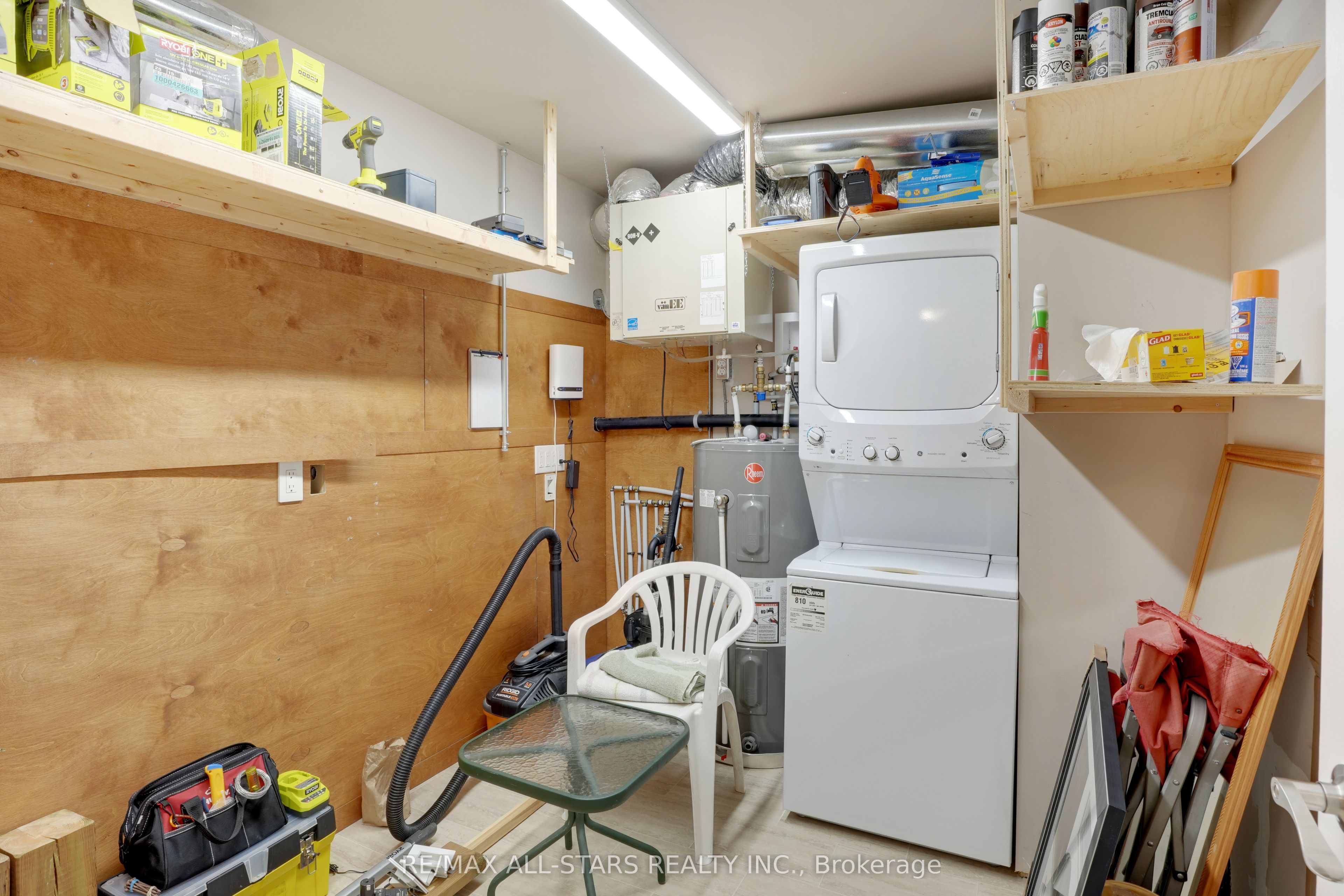 132 Newkirk Boulevard Property Photo 14